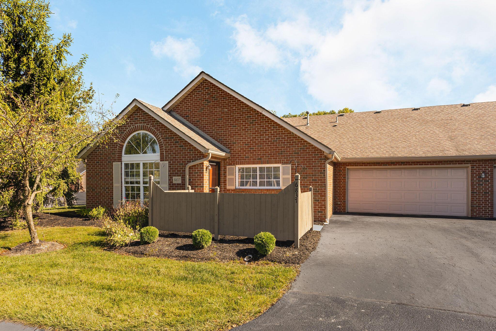 6837 Ridge Rock Drive Property Photo 1
