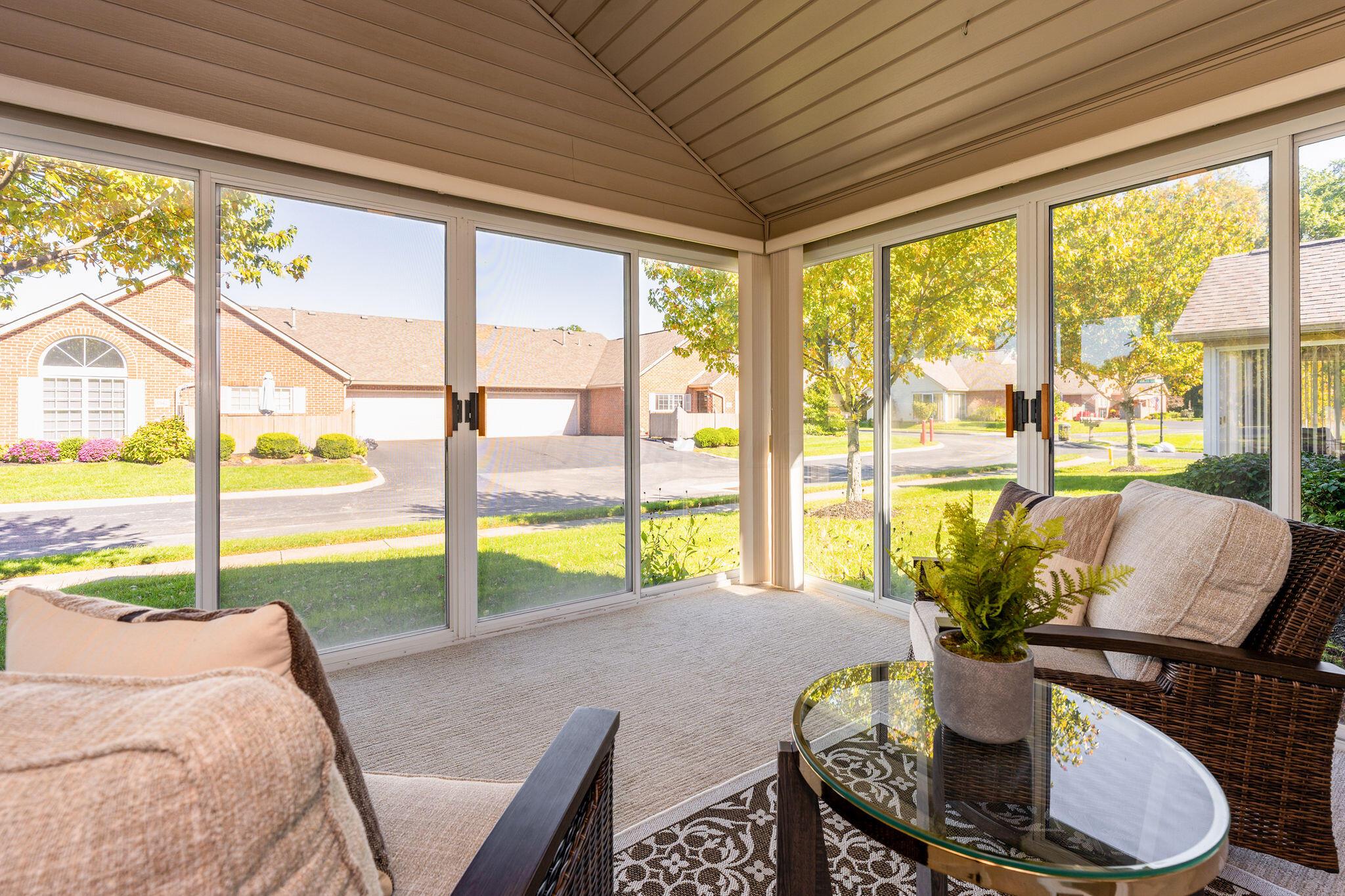 6837 Ridge Rock Drive Property Photo 8