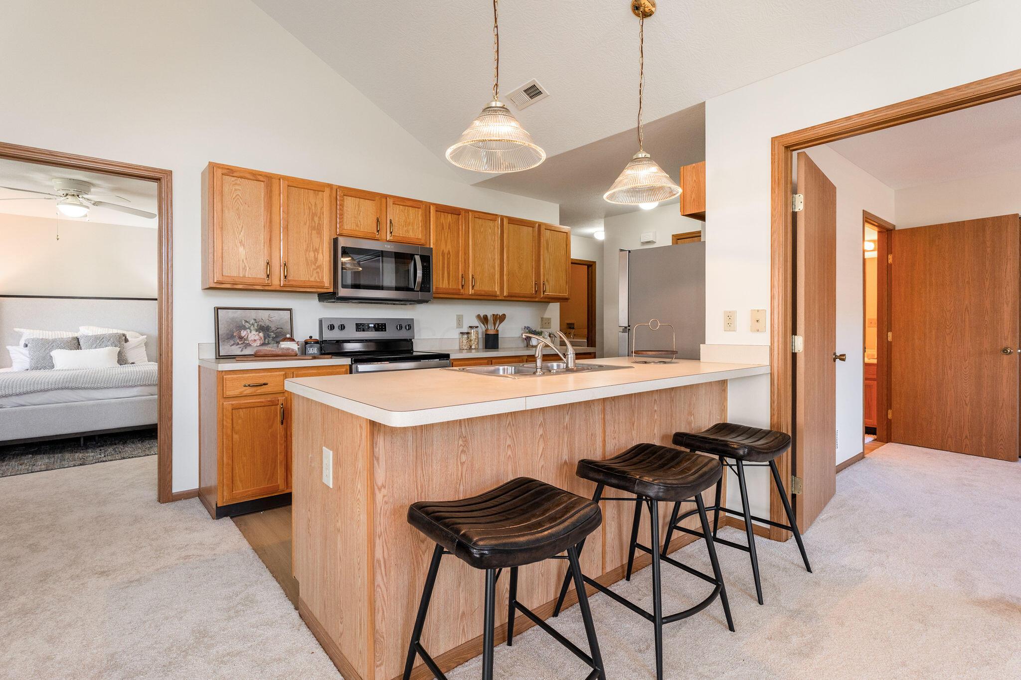 6837 Ridge Rock Drive Property Photo 11
