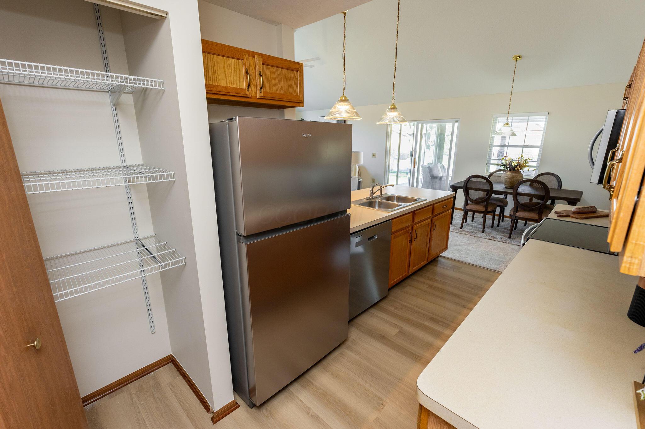 6837 Ridge Rock Drive Property Photo 15