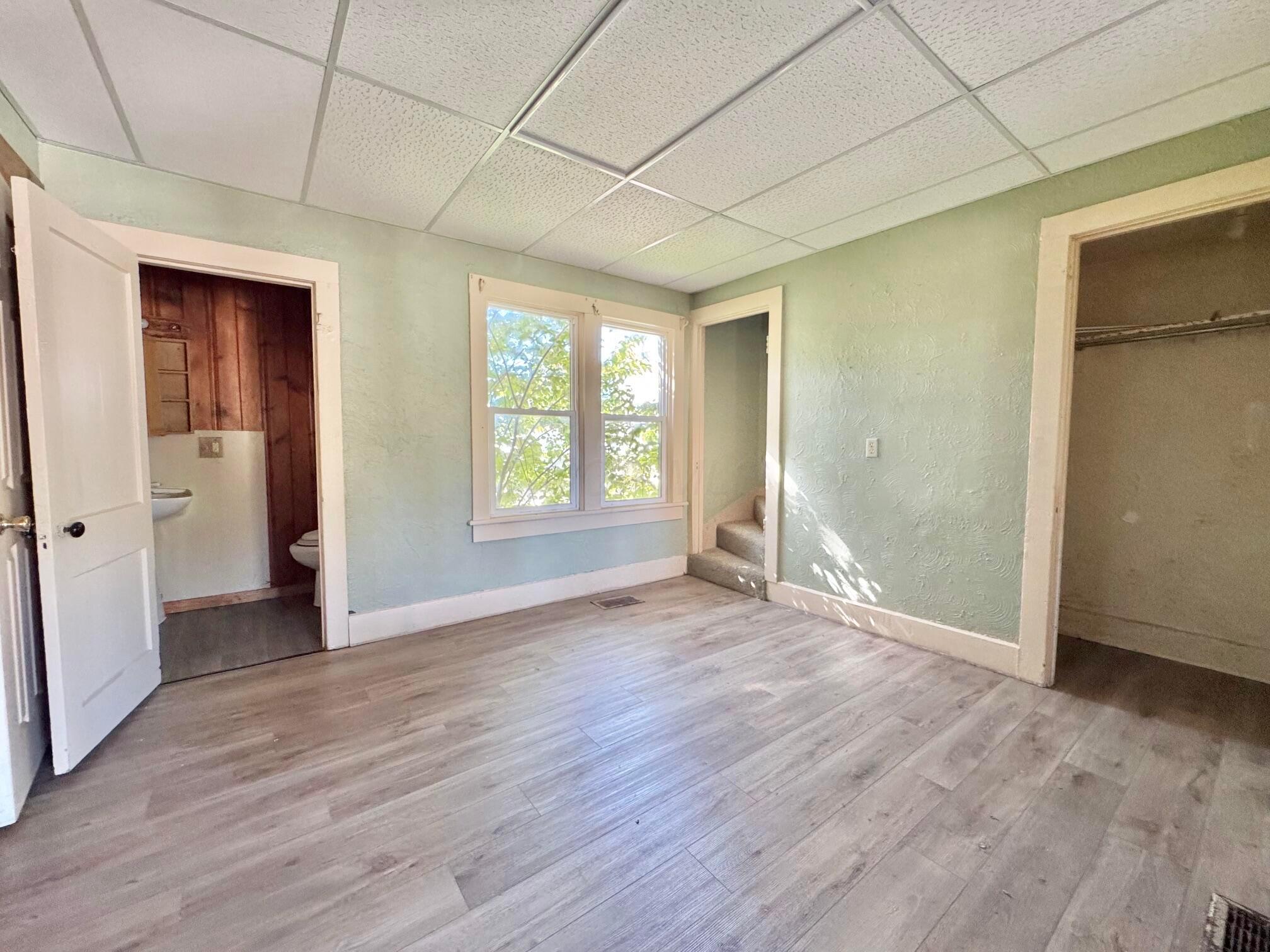 511 W Maple Street Property Photo 6