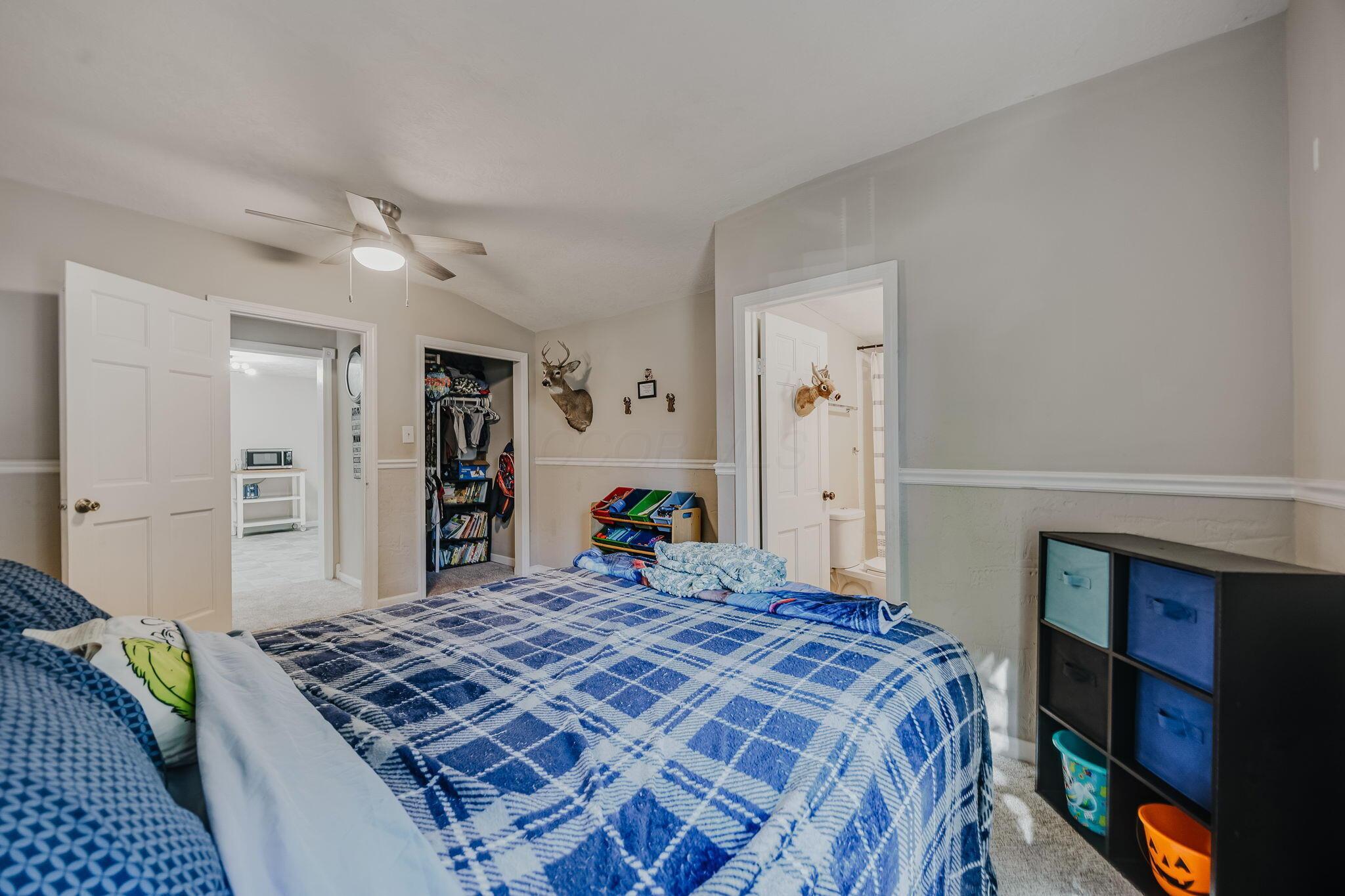 552 E Franklin Street Property Photo 18