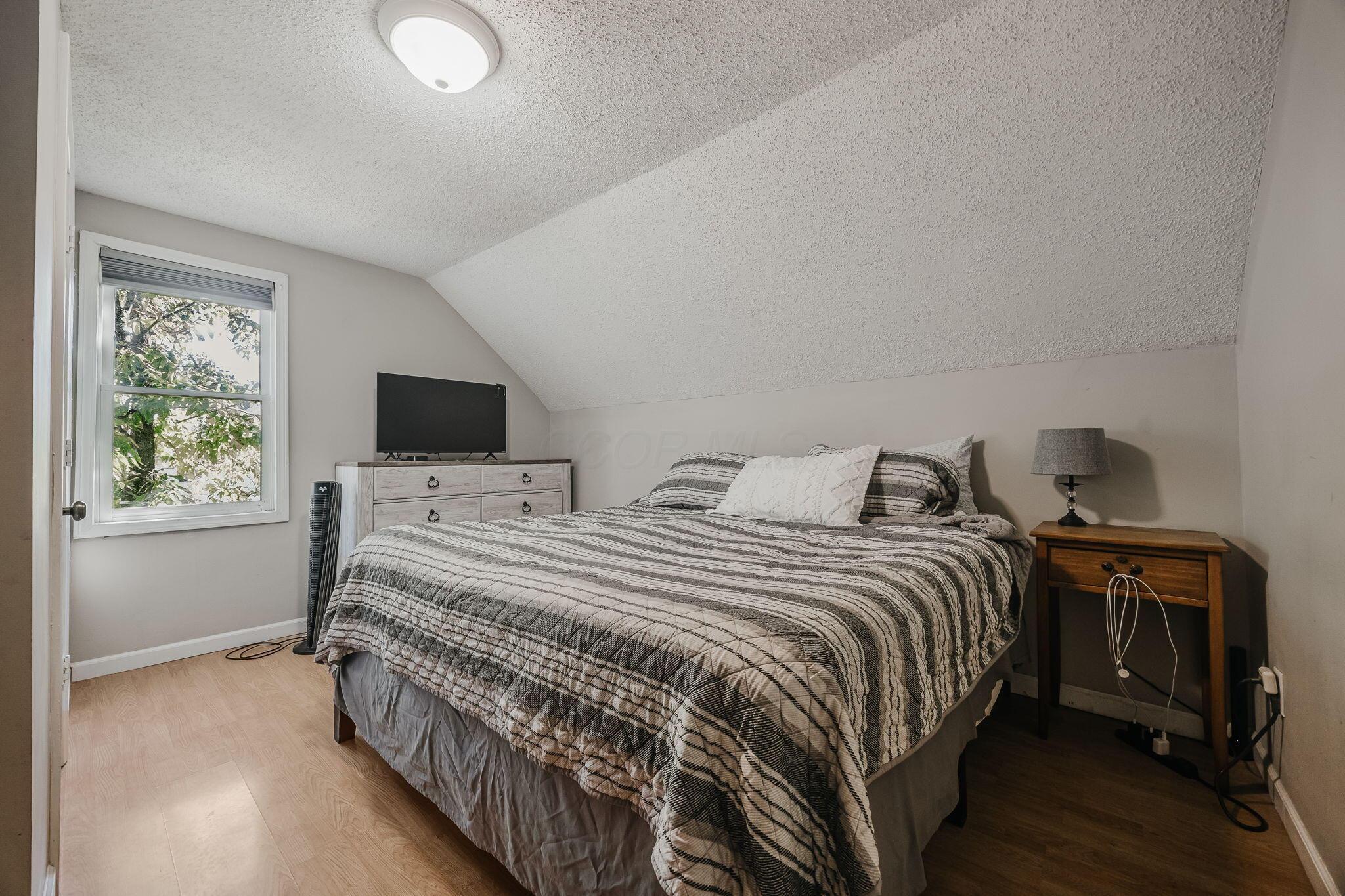 552 E Franklin Street Property Photo 25