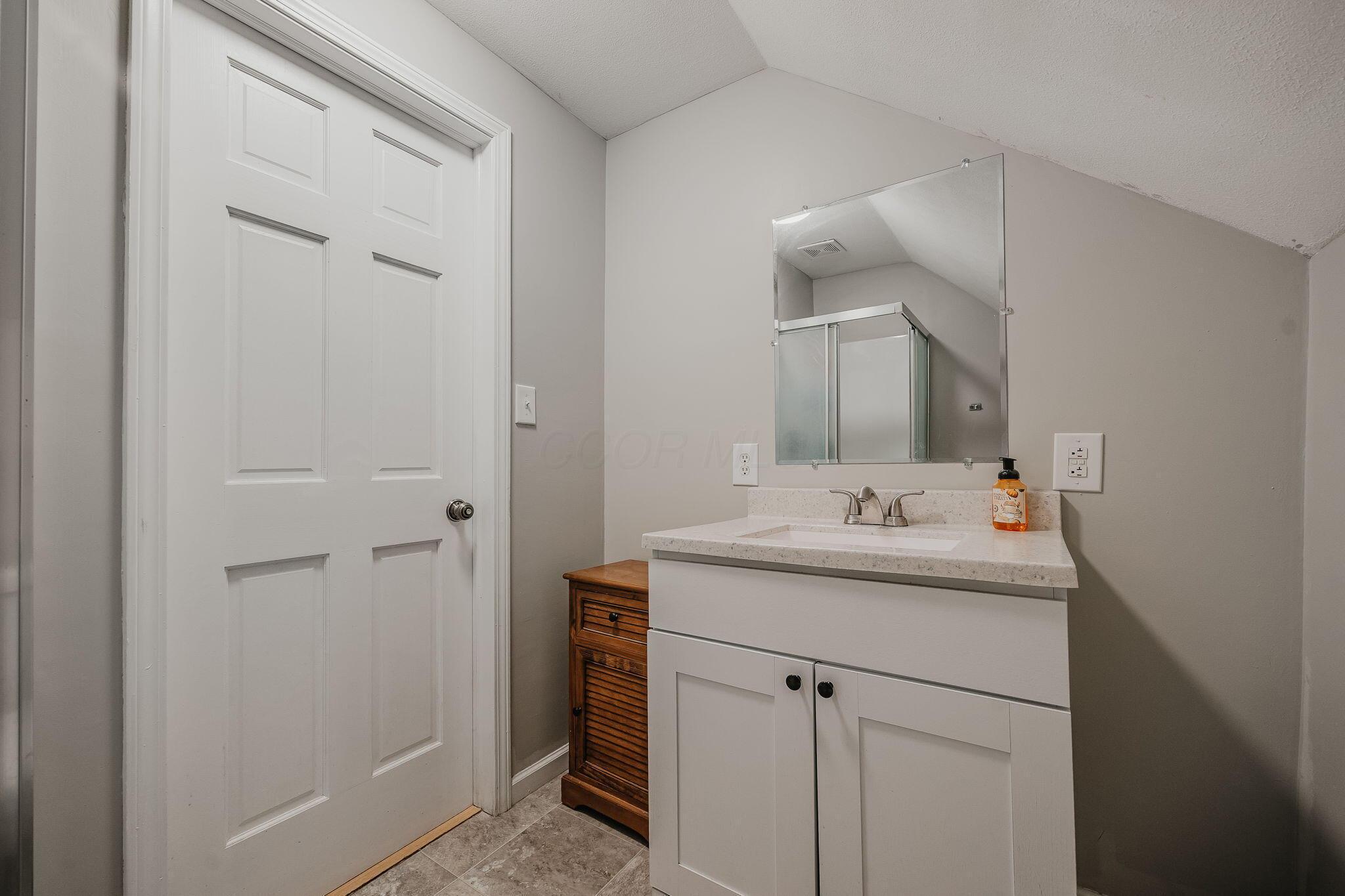 552 E Franklin Street Property Photo 29