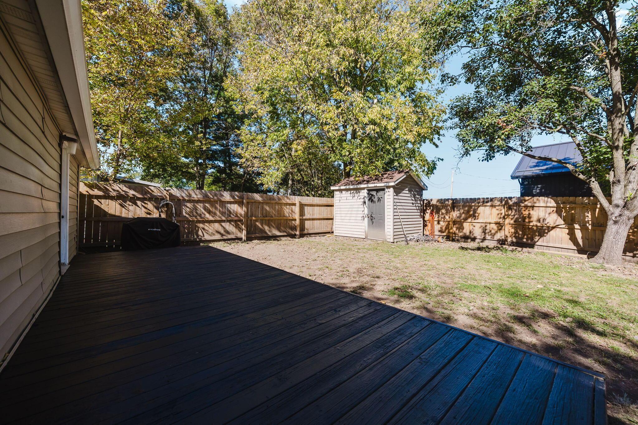 552 E Franklin Street Property Photo 32