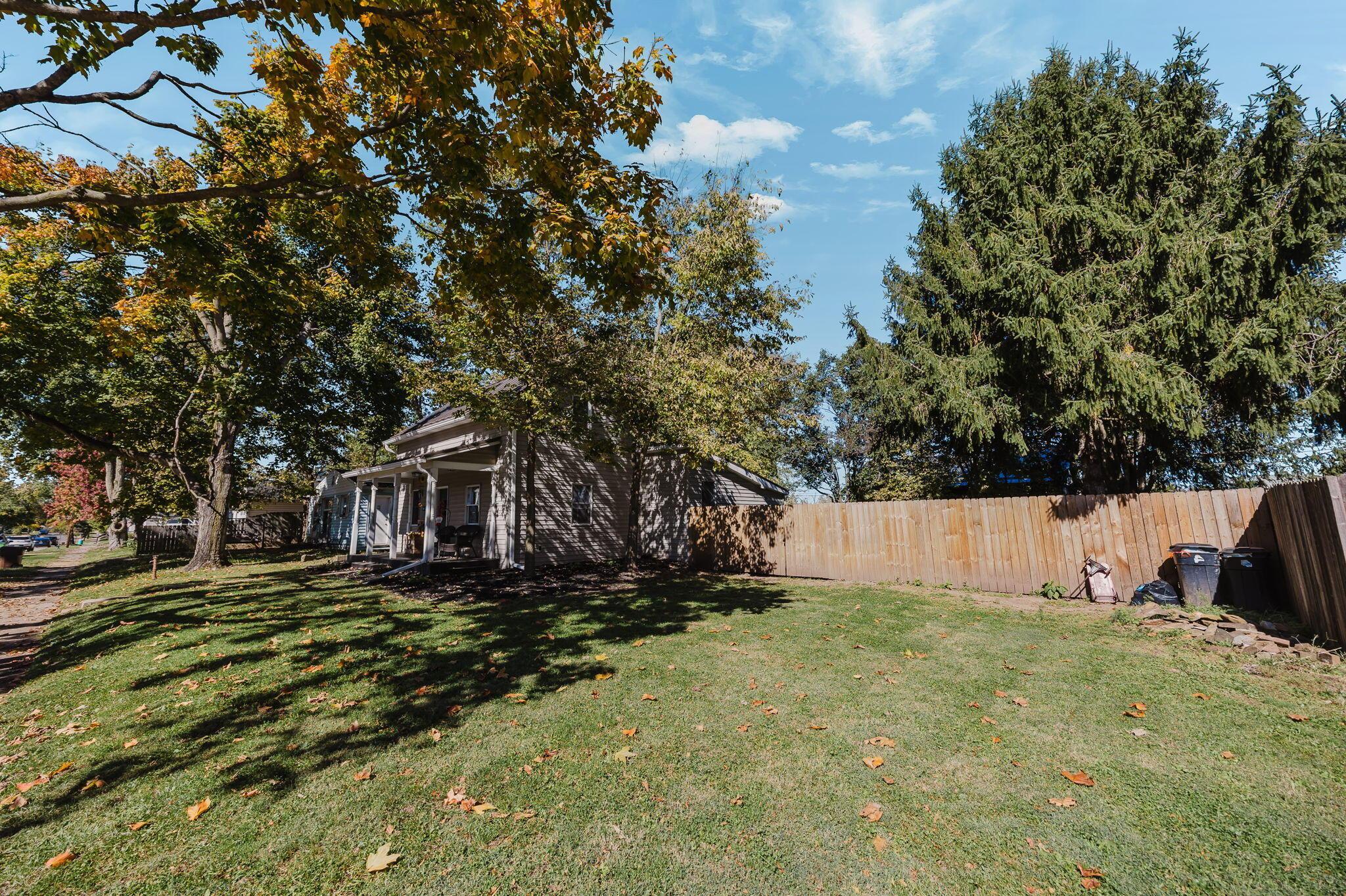 552 E Franklin Street Property Photo 36