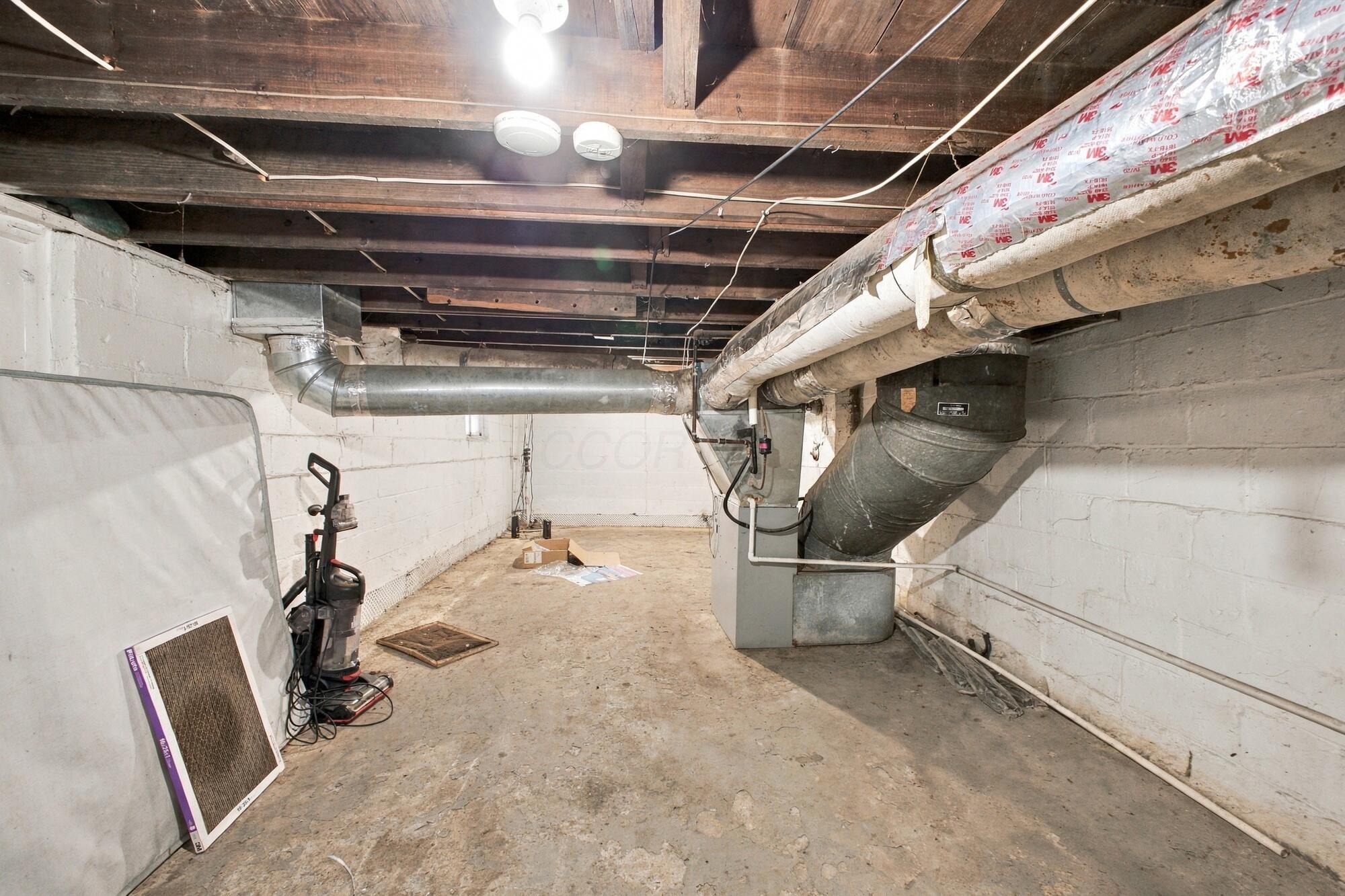 616-618 S Ogden Avenue Property Photo 13