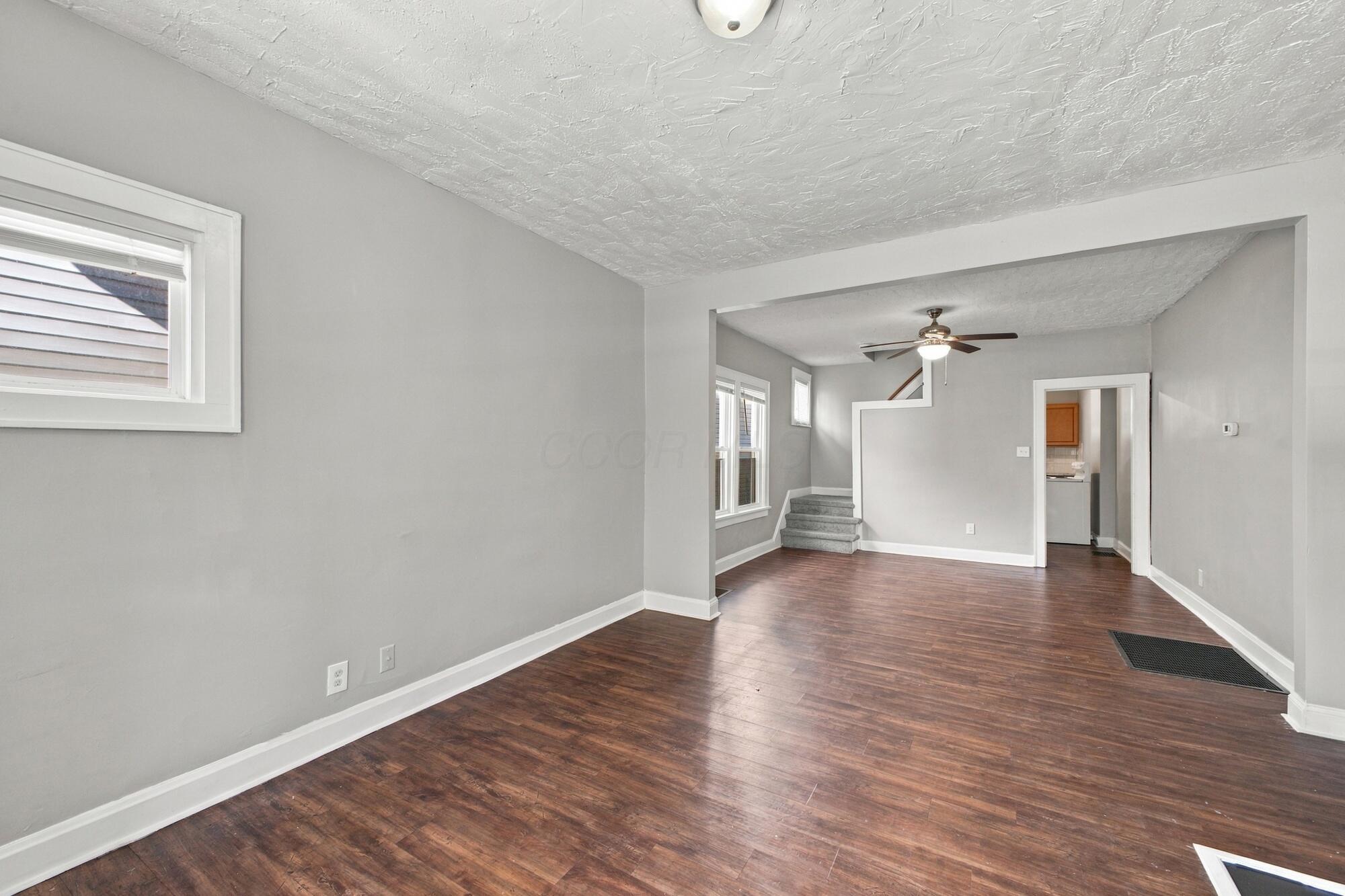 616-618 S Ogden Avenue Property Photo 47