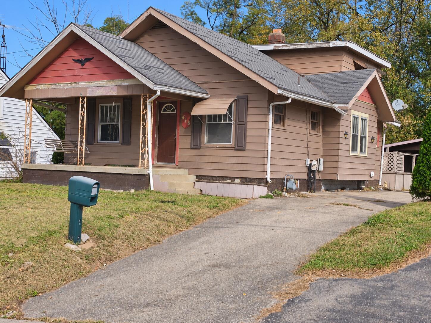 418 Bellevue Avenue Property Photo 1