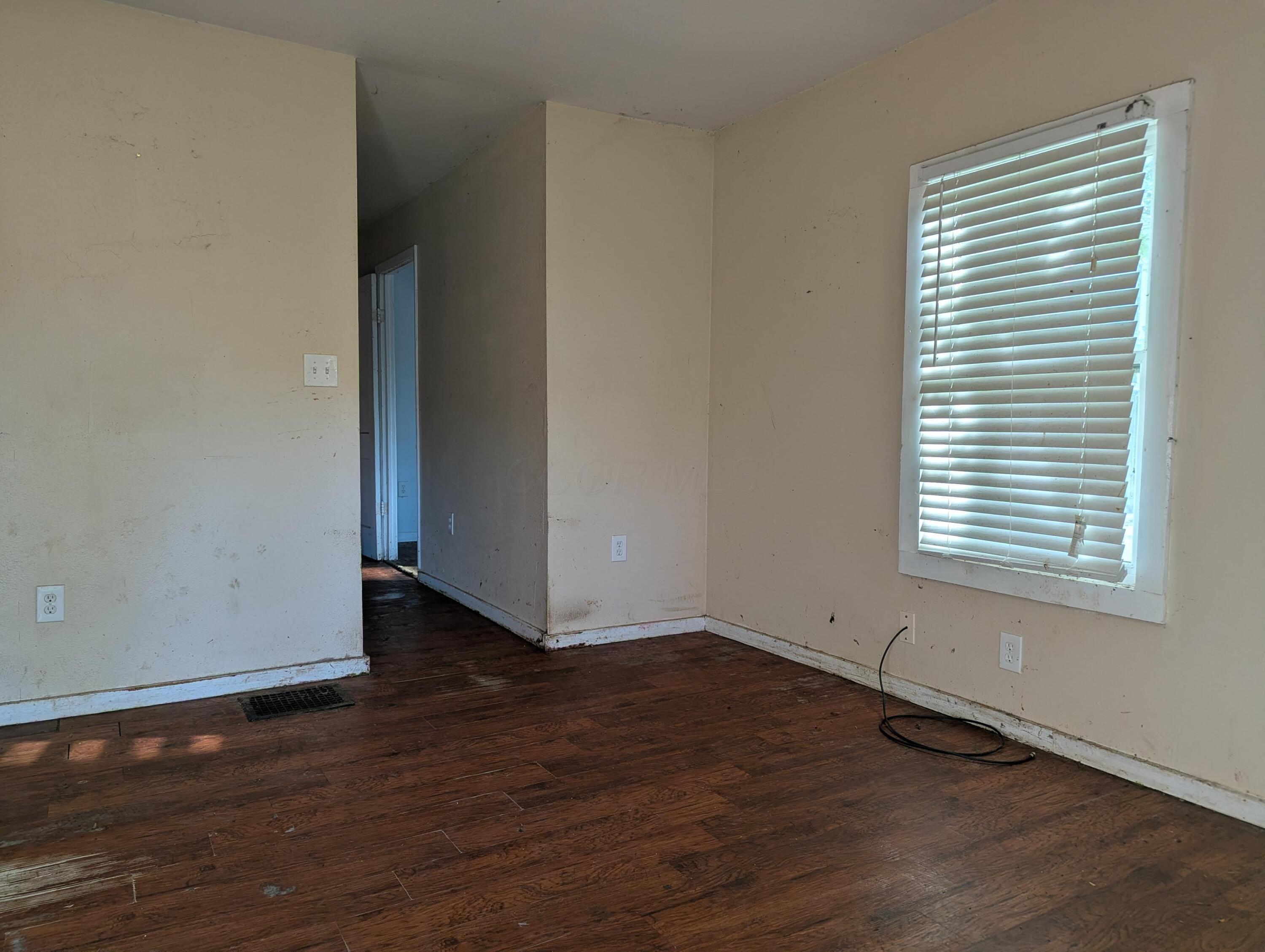 2744 Sunset Avenue Property Photo 3