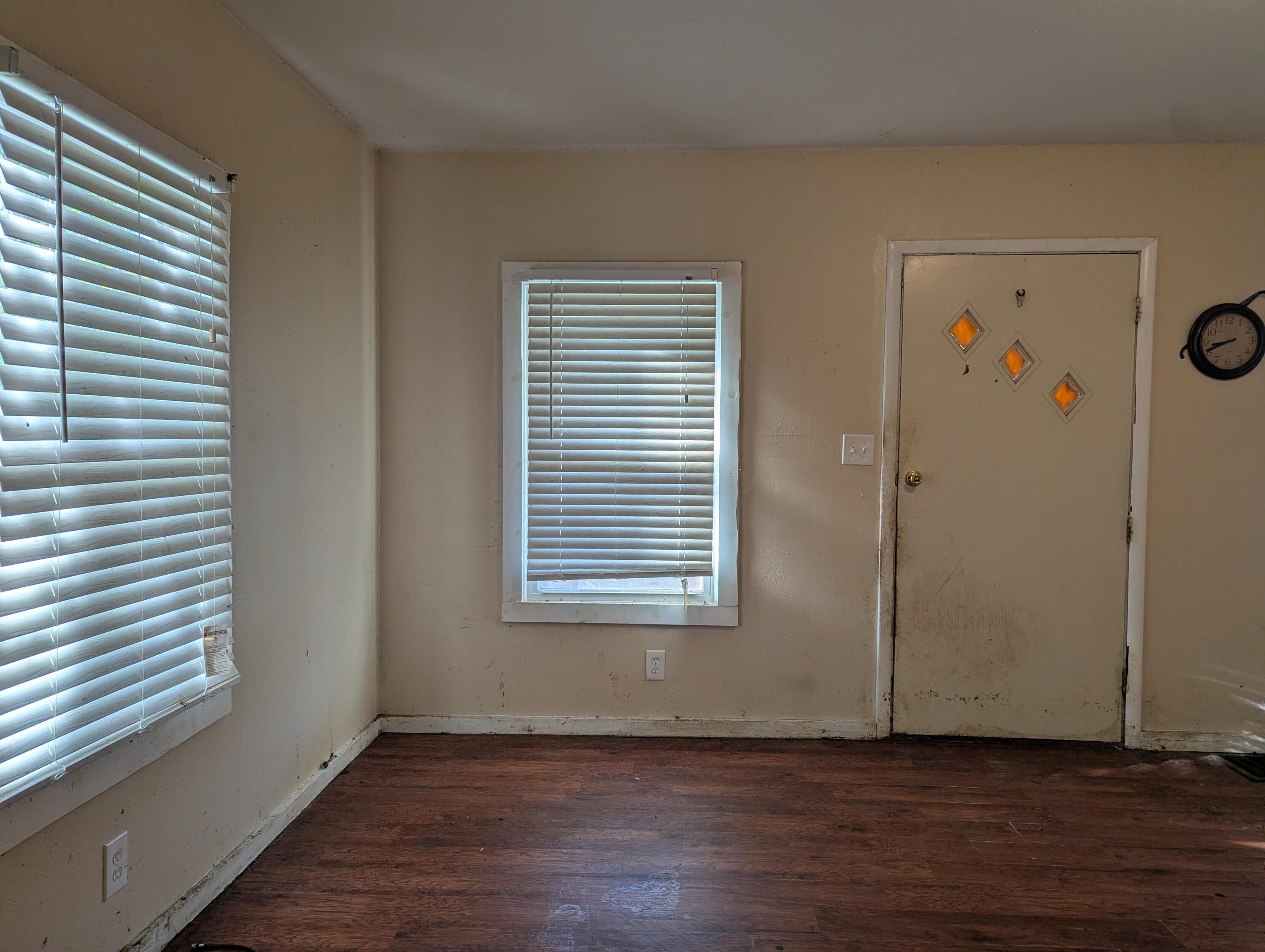 2744 Sunset Avenue Property Photo 3
