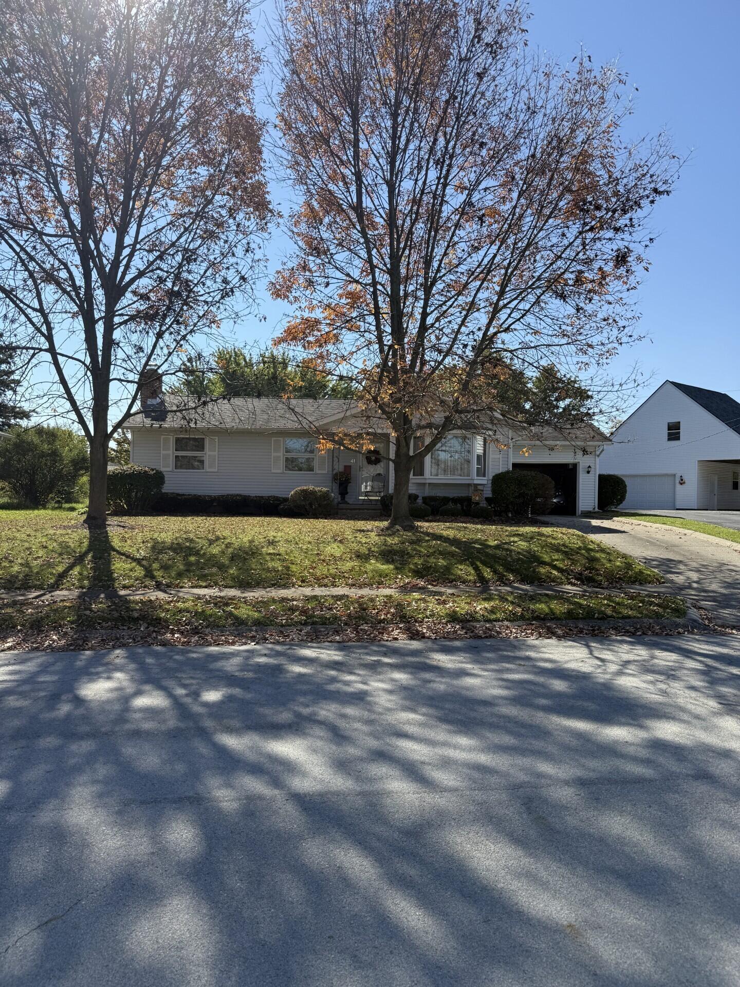 41 Arlington Avenue Property Photo 1
