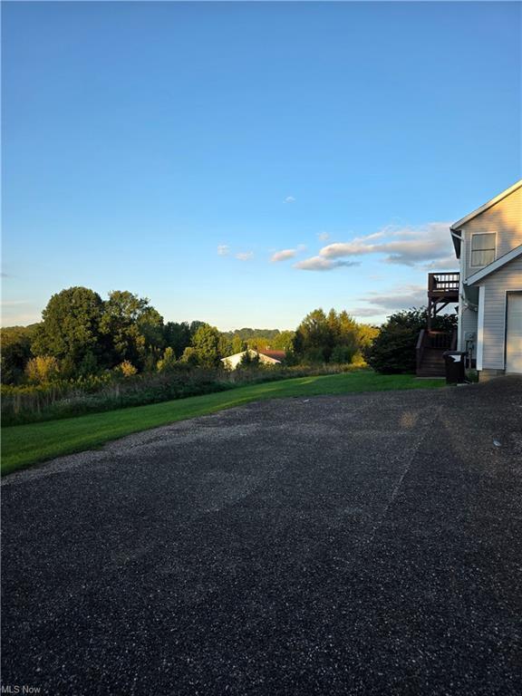 139 Meadowpark Drive Property Photo 3