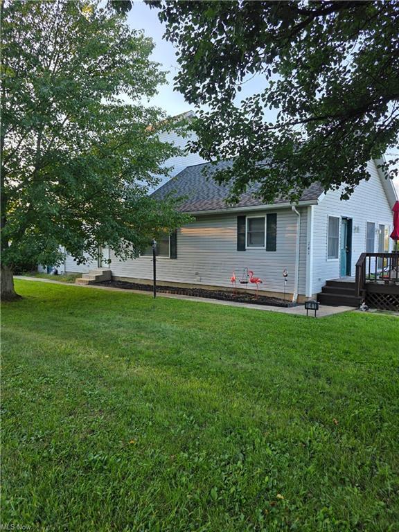 139 Meadowpark Drive Property Photo 4