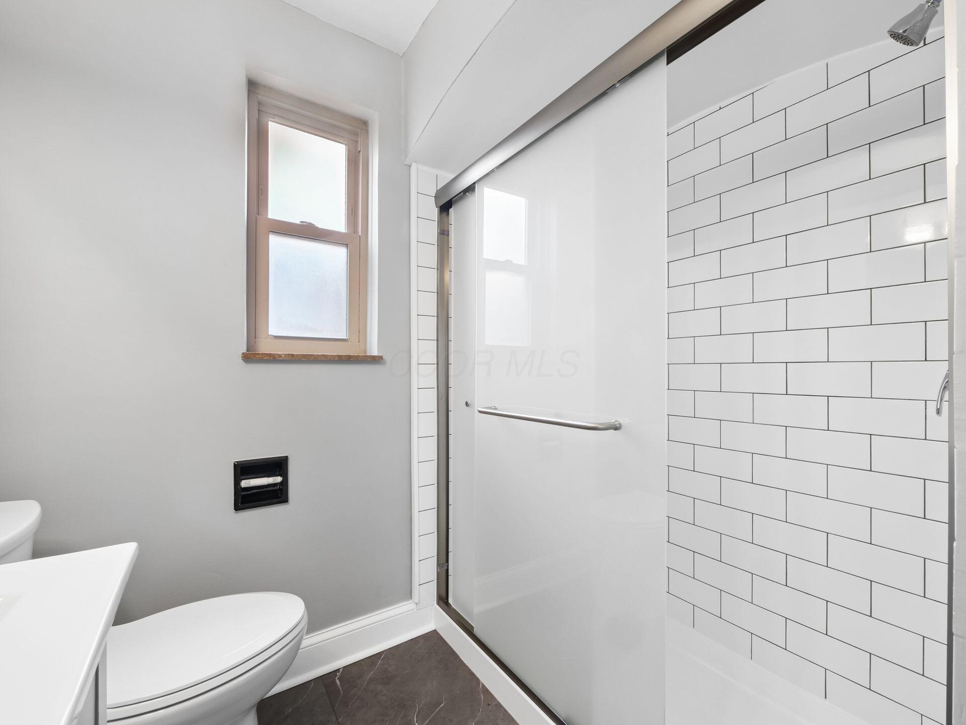 1796 Northwest Boulevard, A & B Property Photo 21