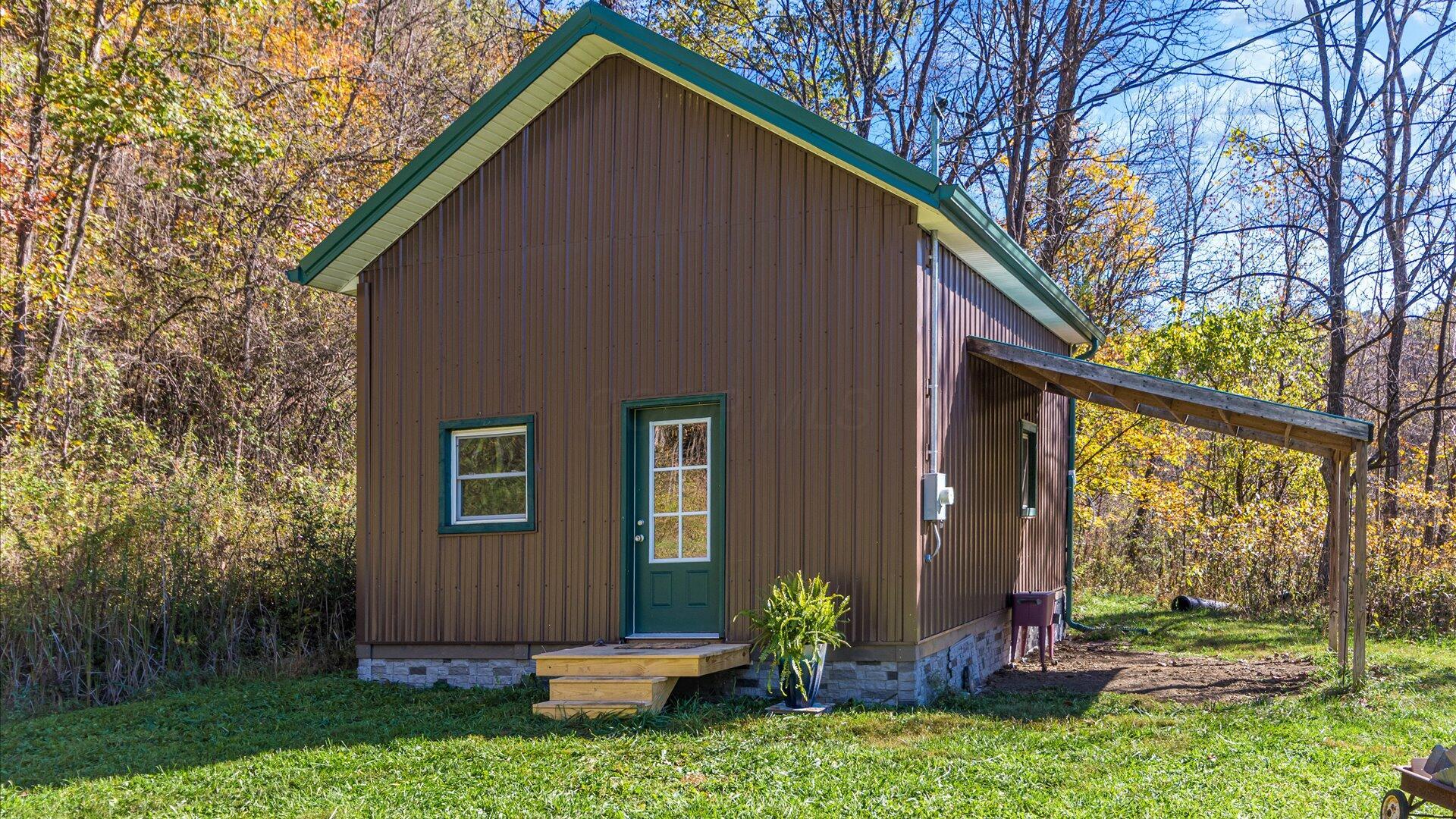 9475 Blue Rock Road Property Photo 1