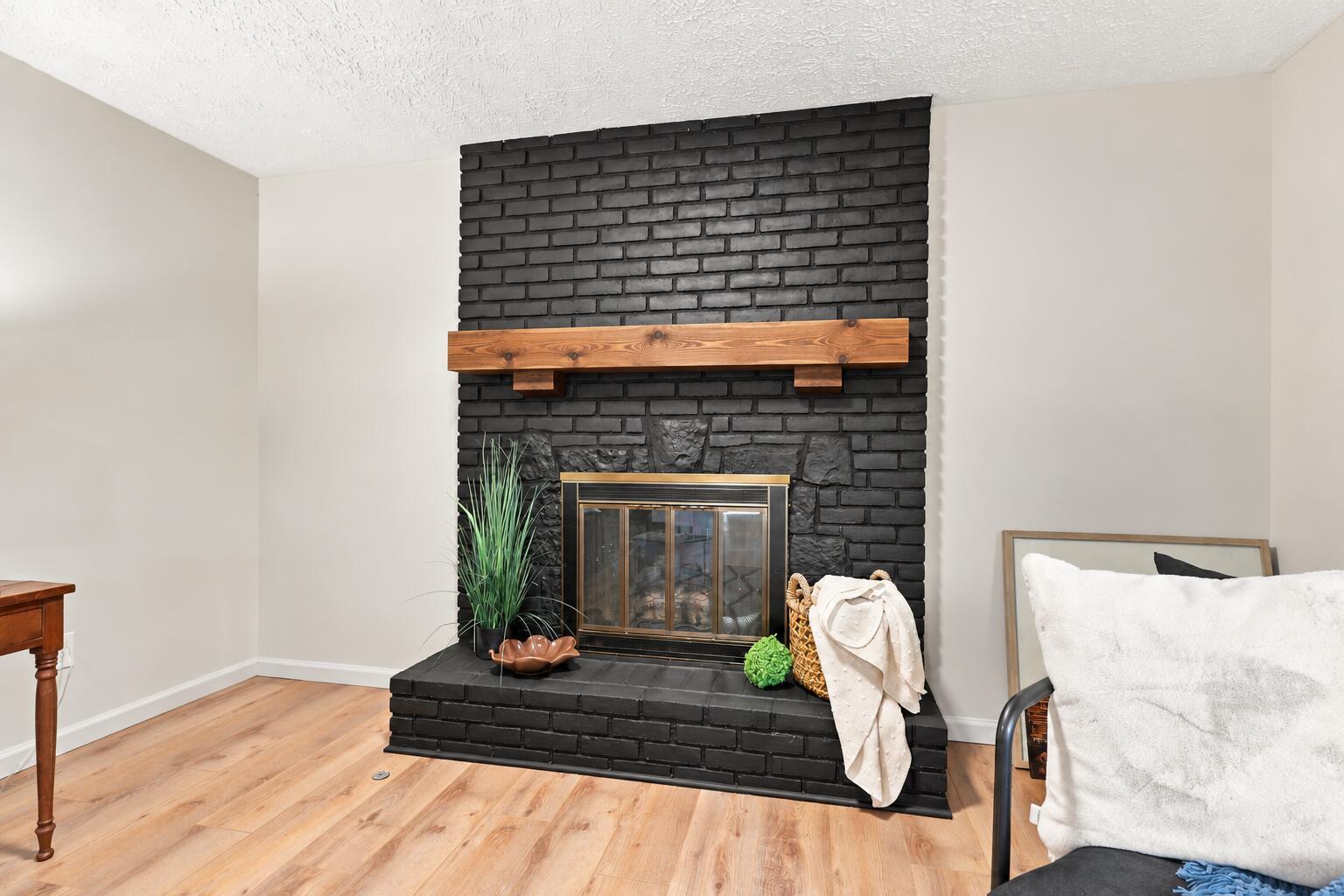 10043 Fairfax Drive Nw Property Photo 24