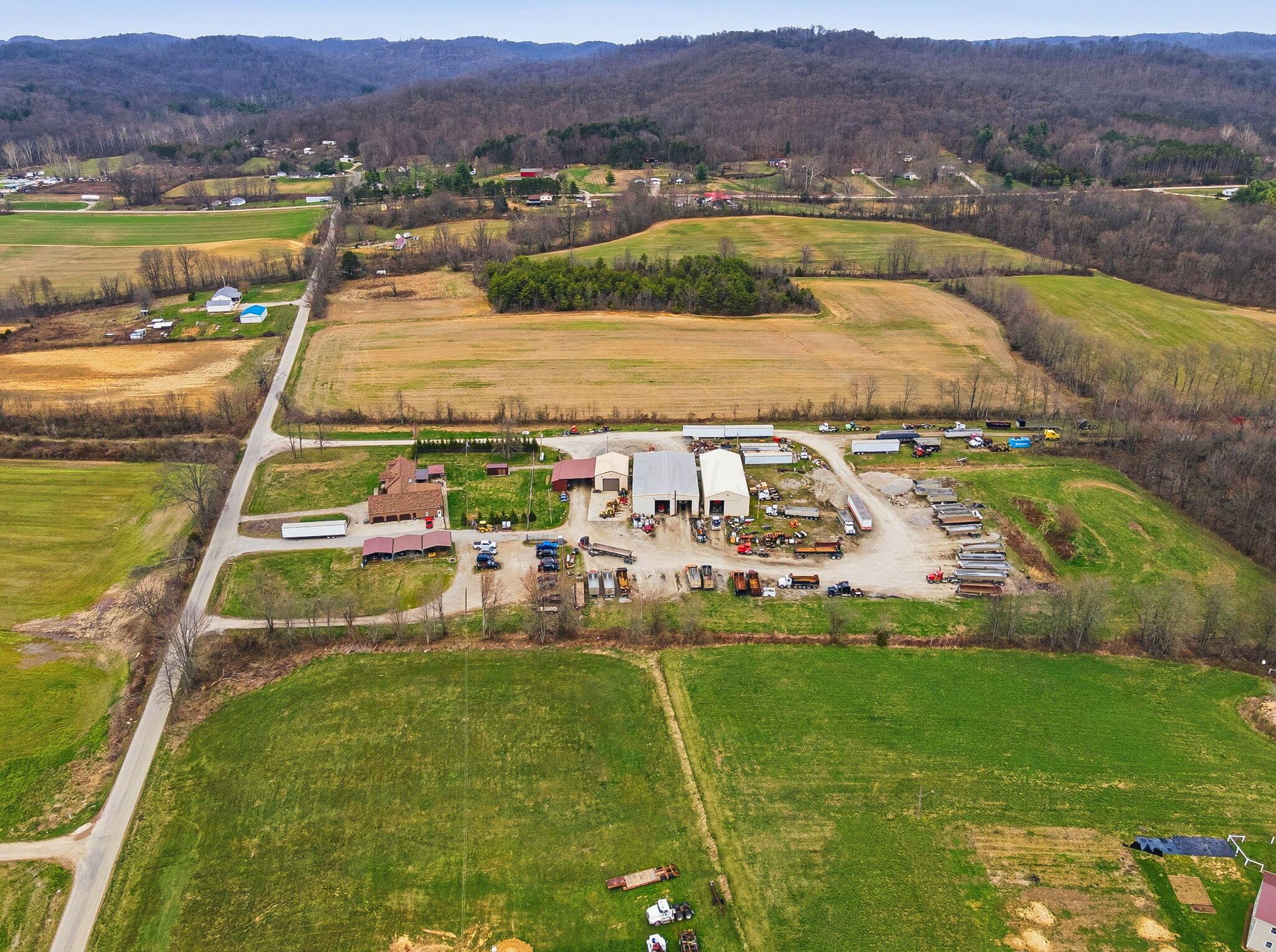 1040 Straight Creek Road Property Photo 20