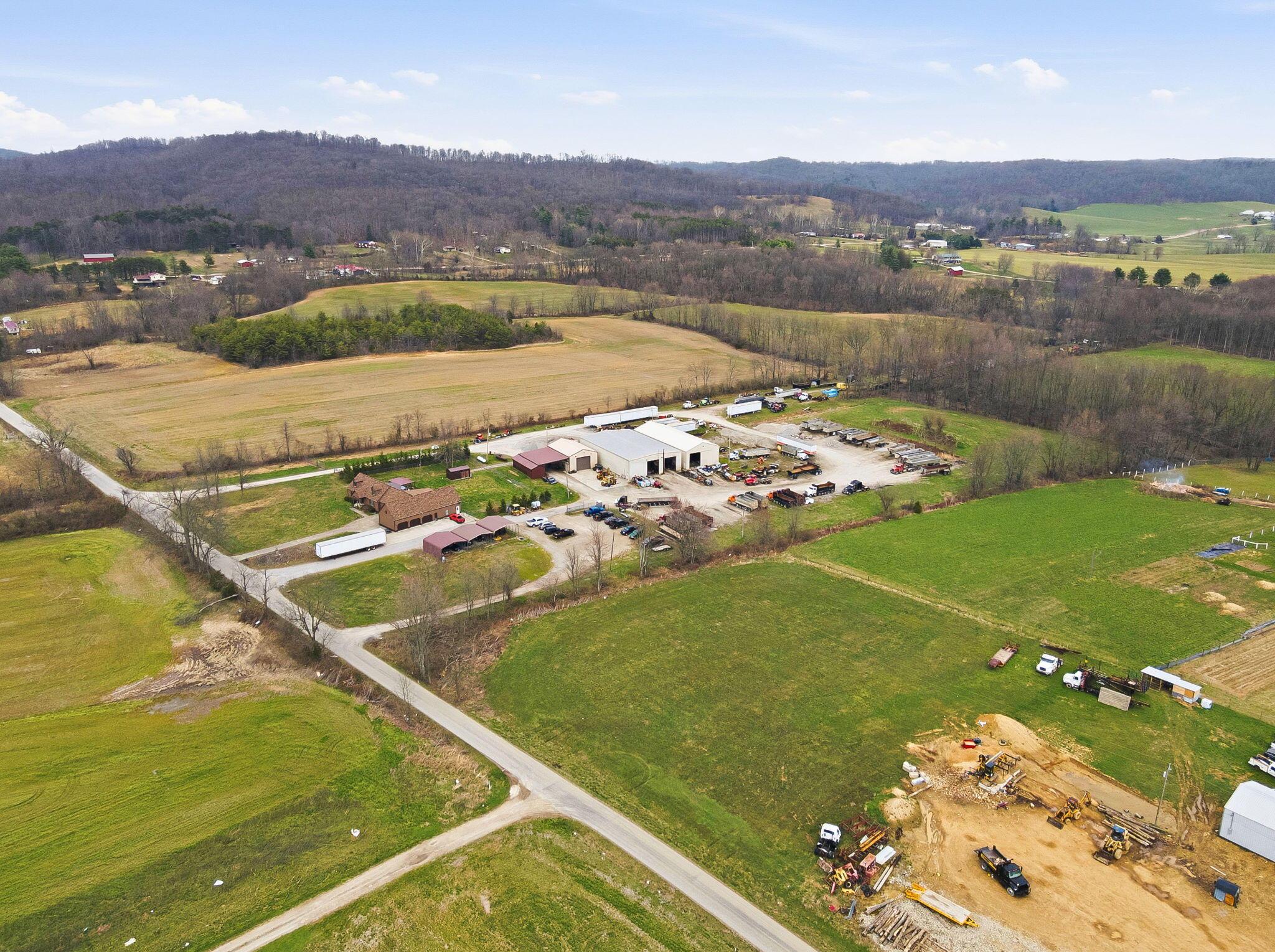 1040 Straight Creek Road Property Photo 21