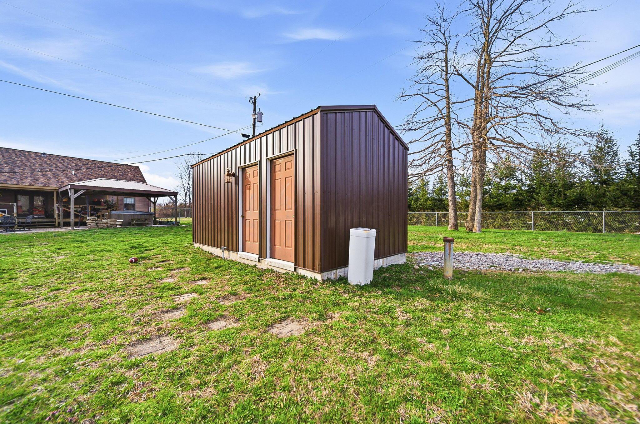 1040 Straight Creek Road Property Photo 45