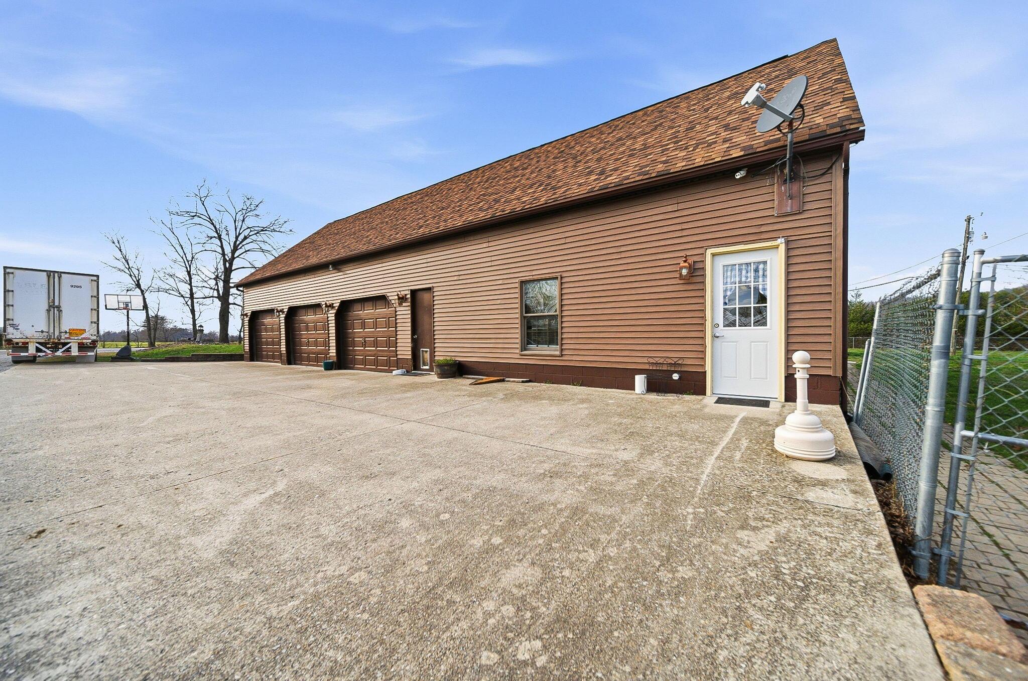 1040 Straight Creek Road Property Photo 47