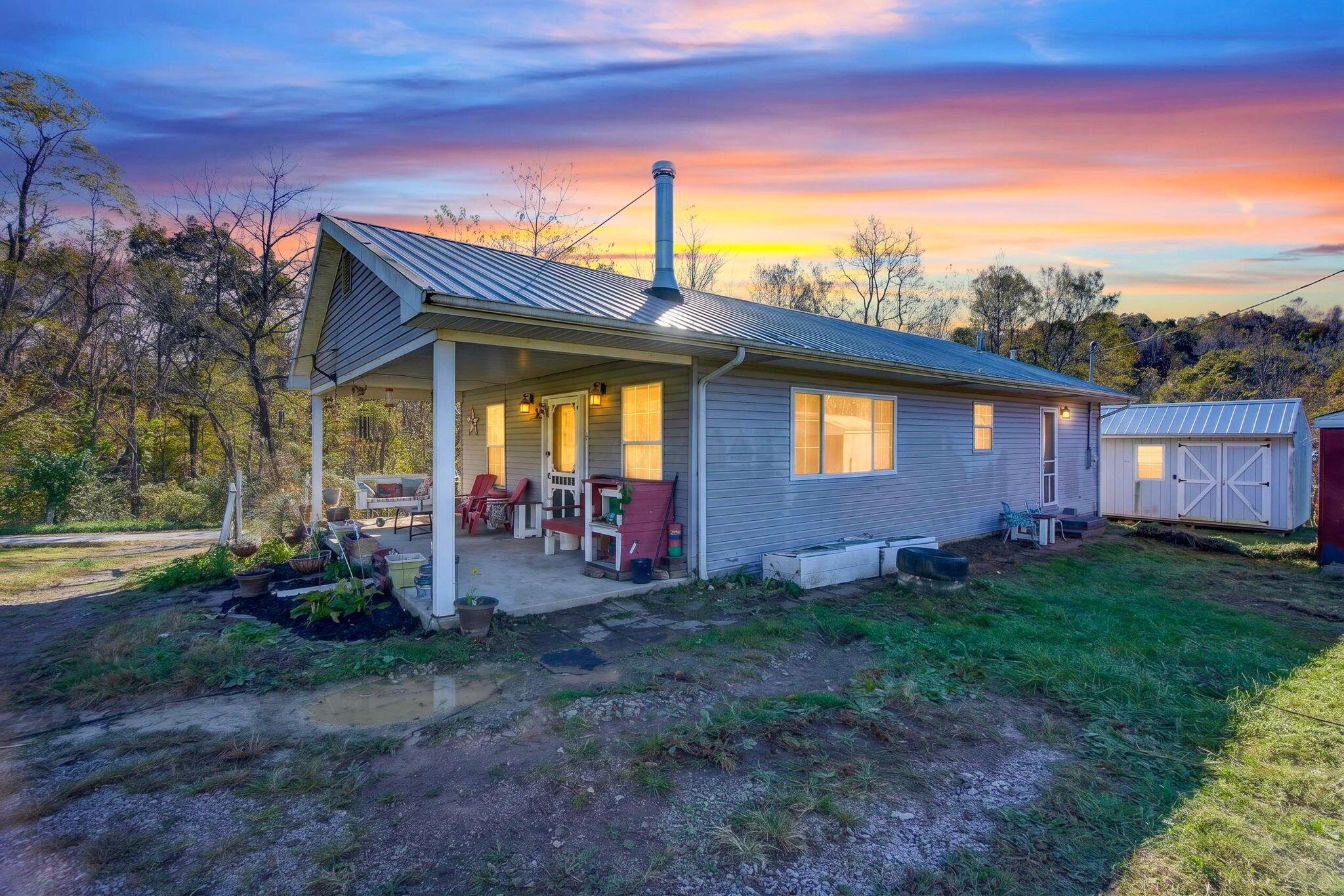 27337 Scott Road Property Photo 1
