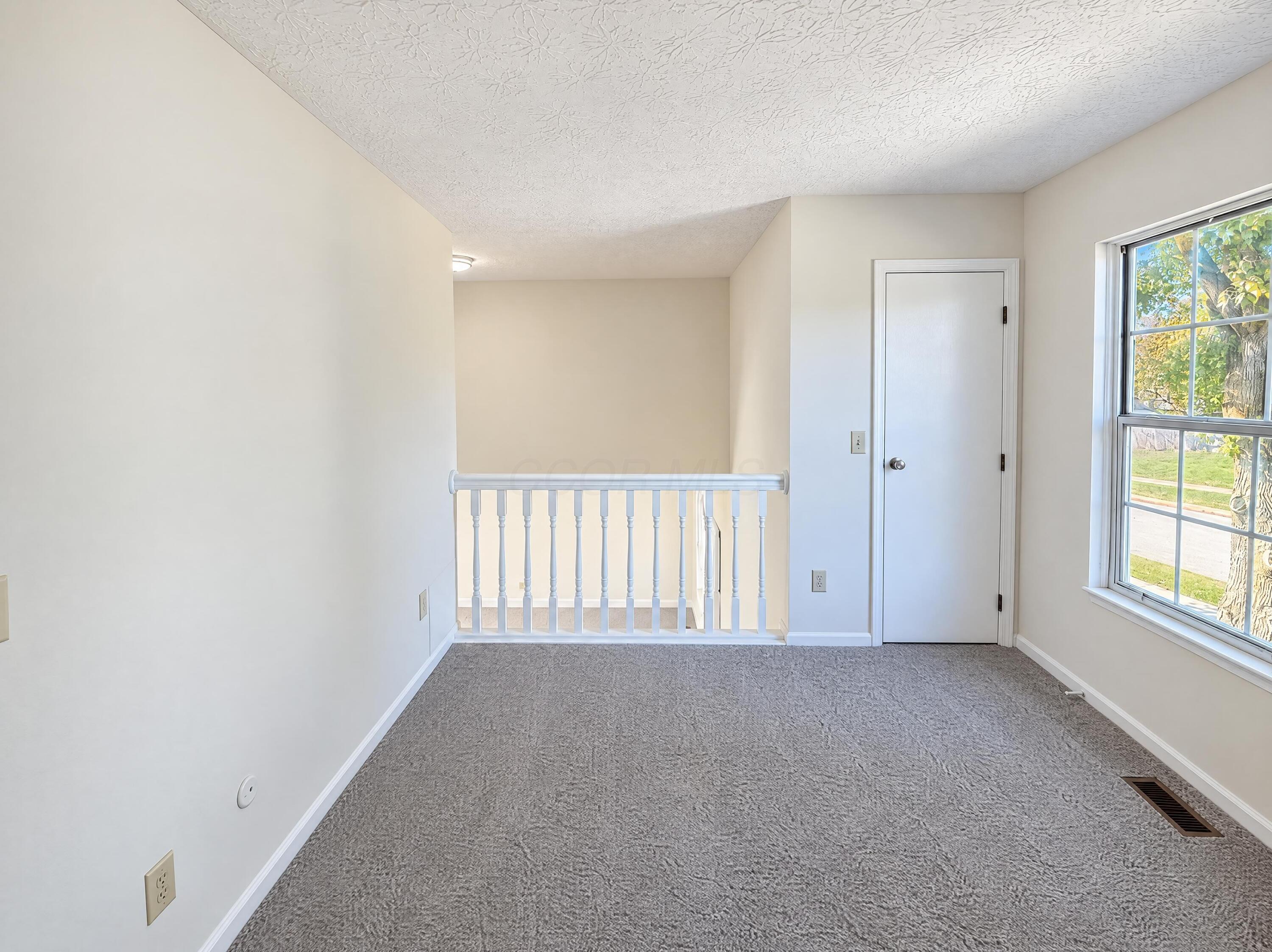 5640 Boulder Crest Street Property Photo 17