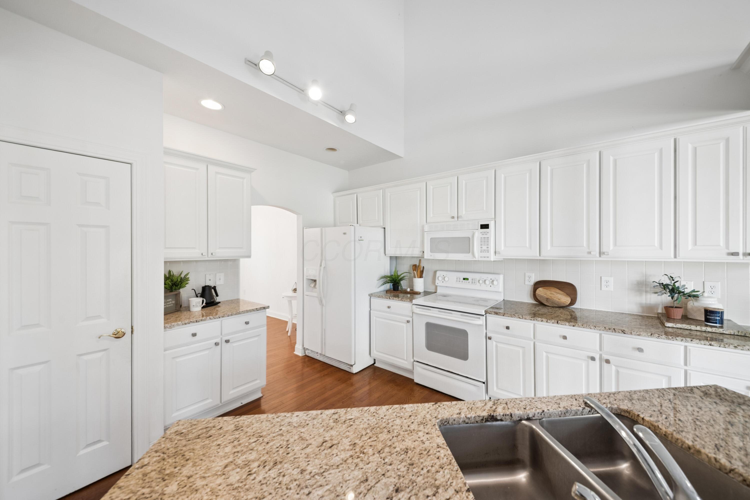 4126 Herald Square Place Property Photo 25
