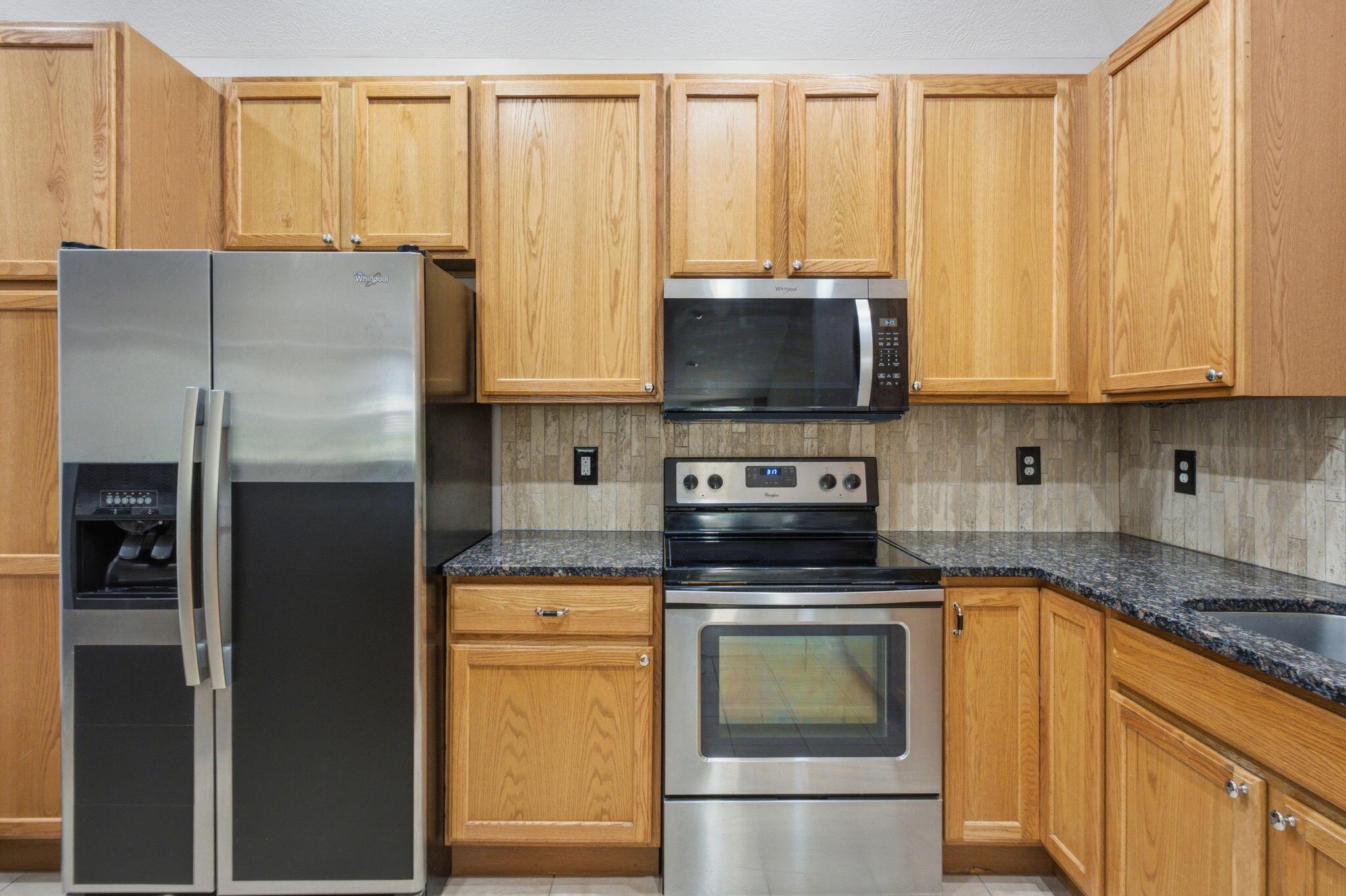 5336 Nottinghamshire Lane Property Photo 12