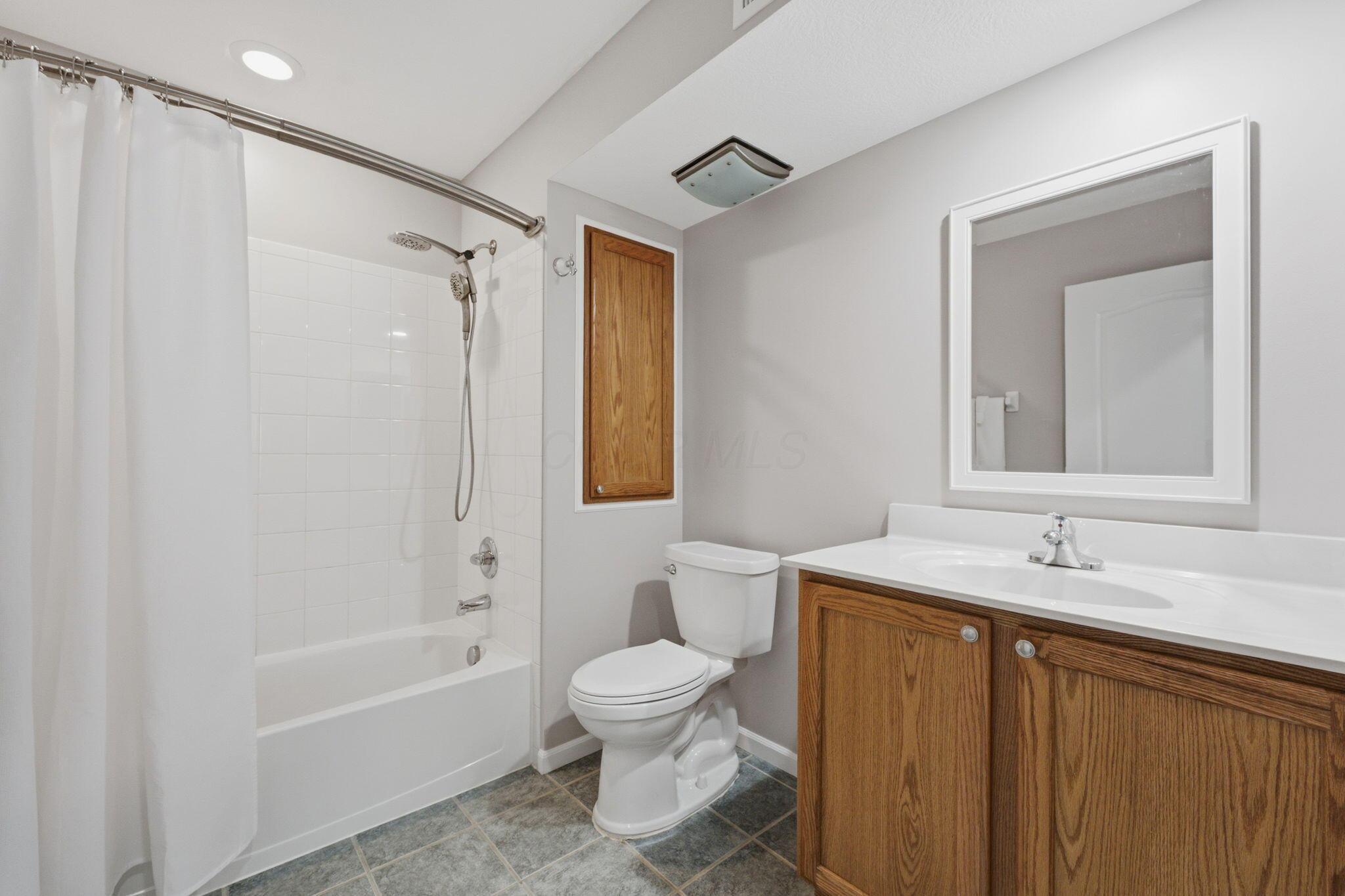 5336 Nottinghamshire Lane Property Photo 20