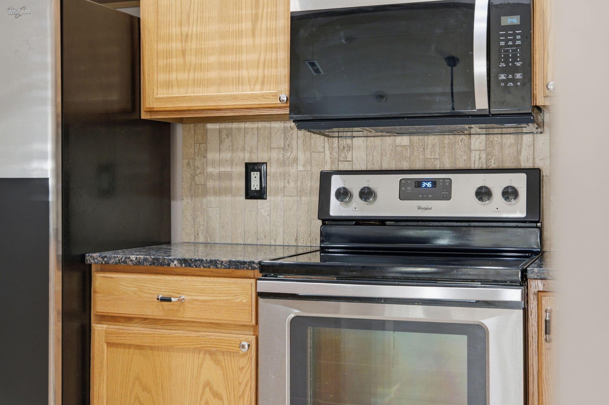 5336 Nottinghamshire Lane Property Photo 36