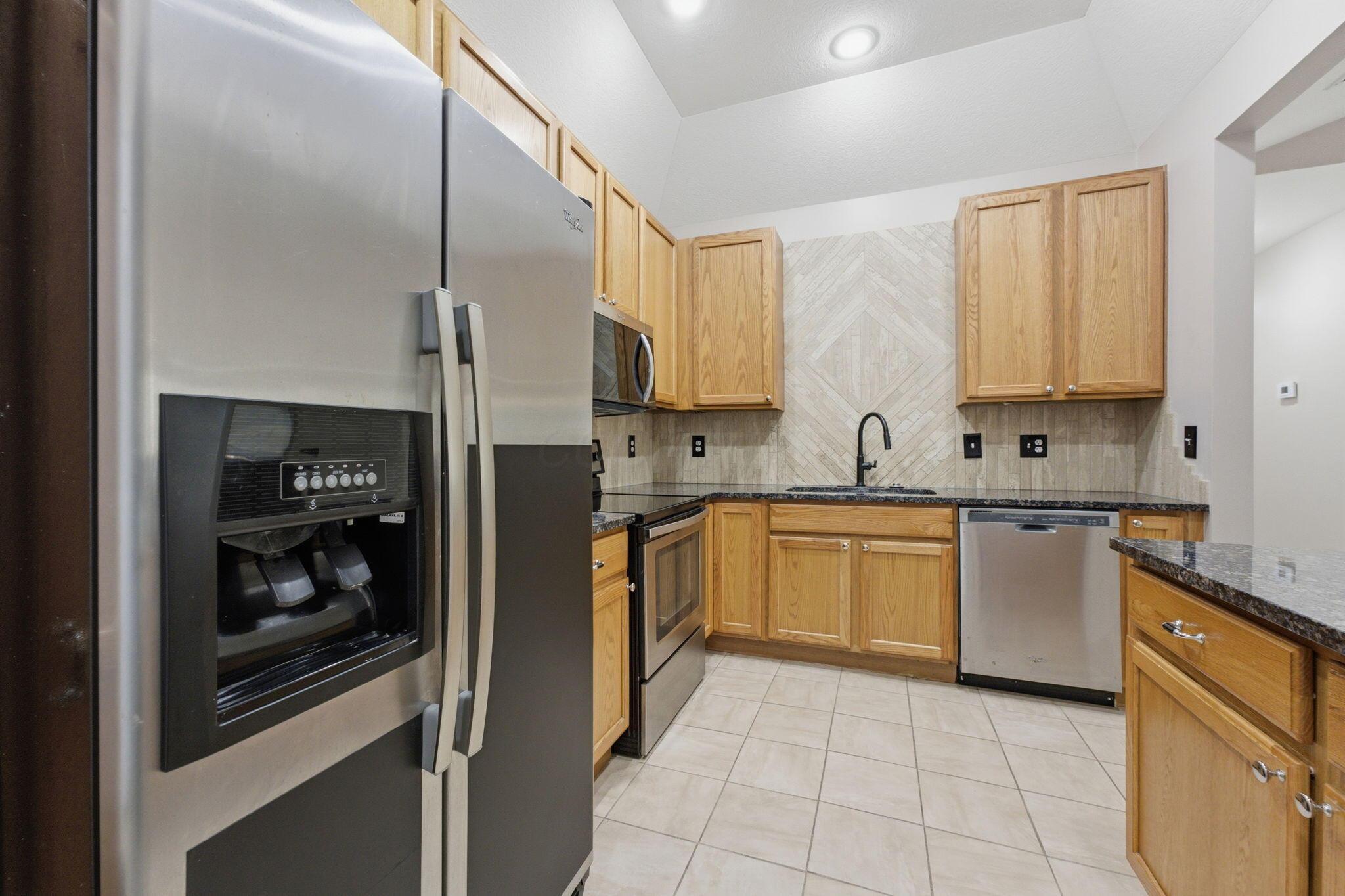 5336 Nottinghamshire Lane Property Photo 38