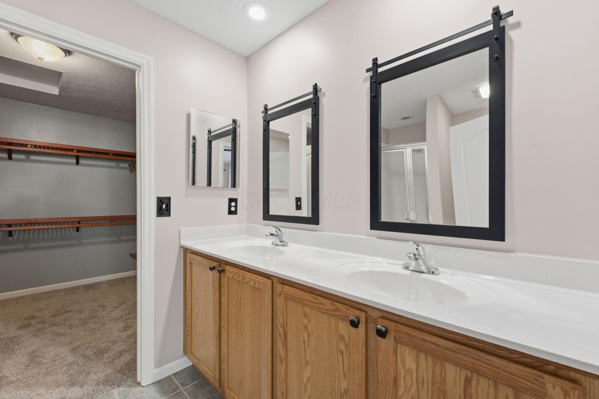 5336 Nottinghamshire Lane Property Photo 47