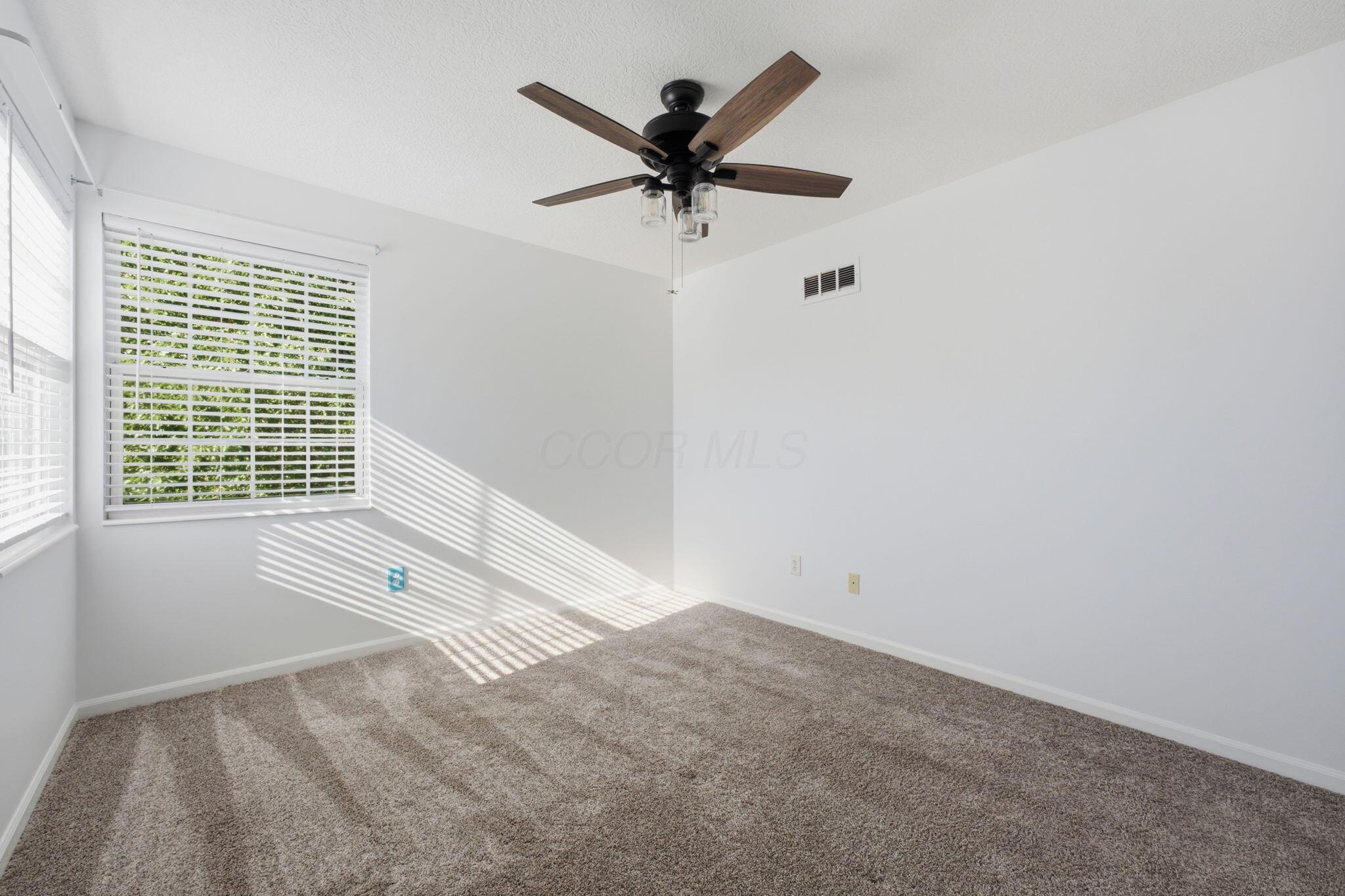 5336 Nottinghamshire Lane Property Photo 54
