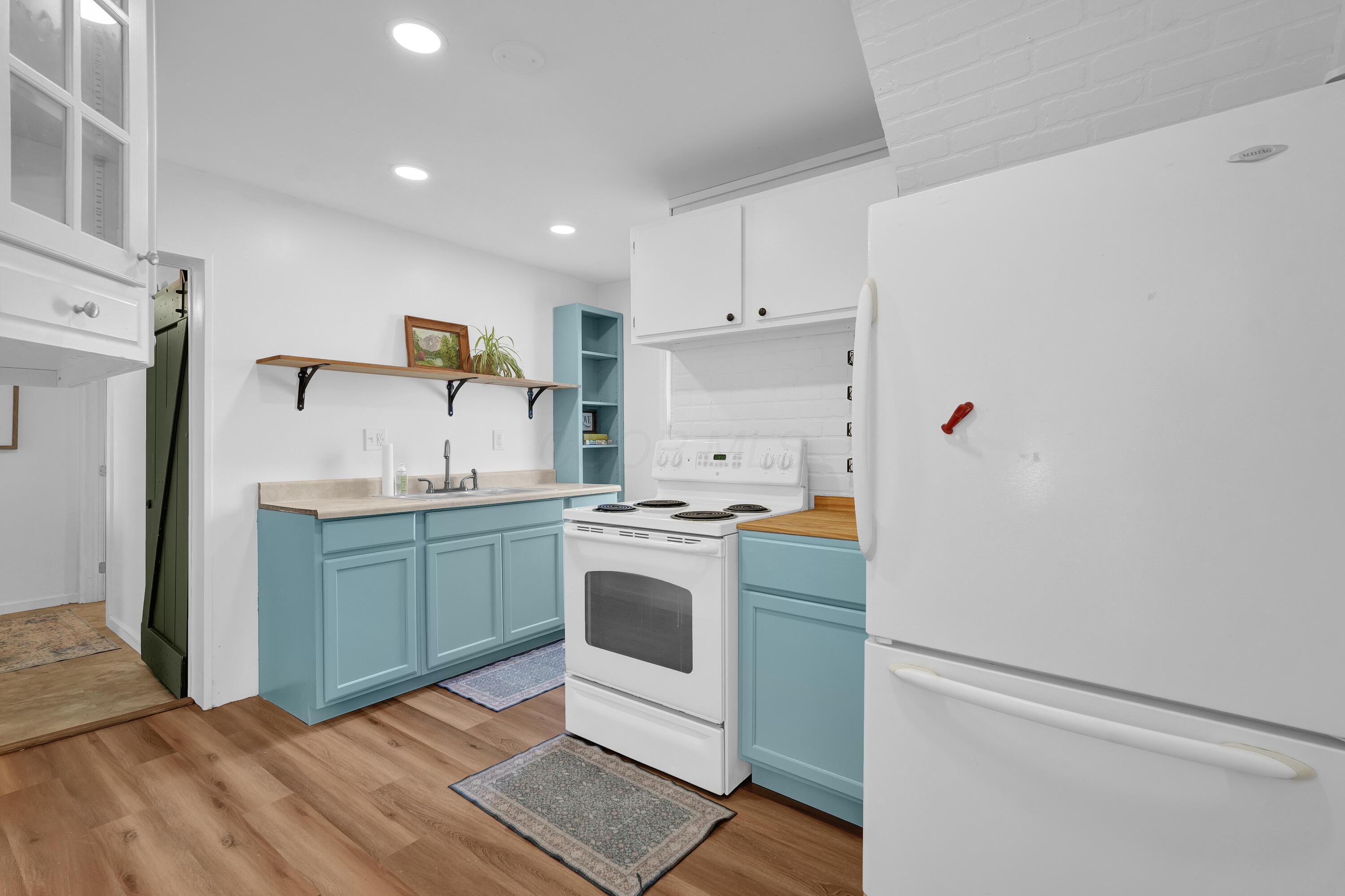 69 N Franklin Street Property Photo 9