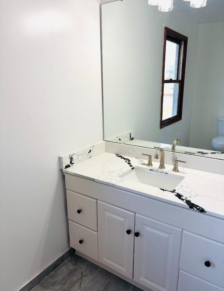 481 Cambridge Lane Property Photo 27