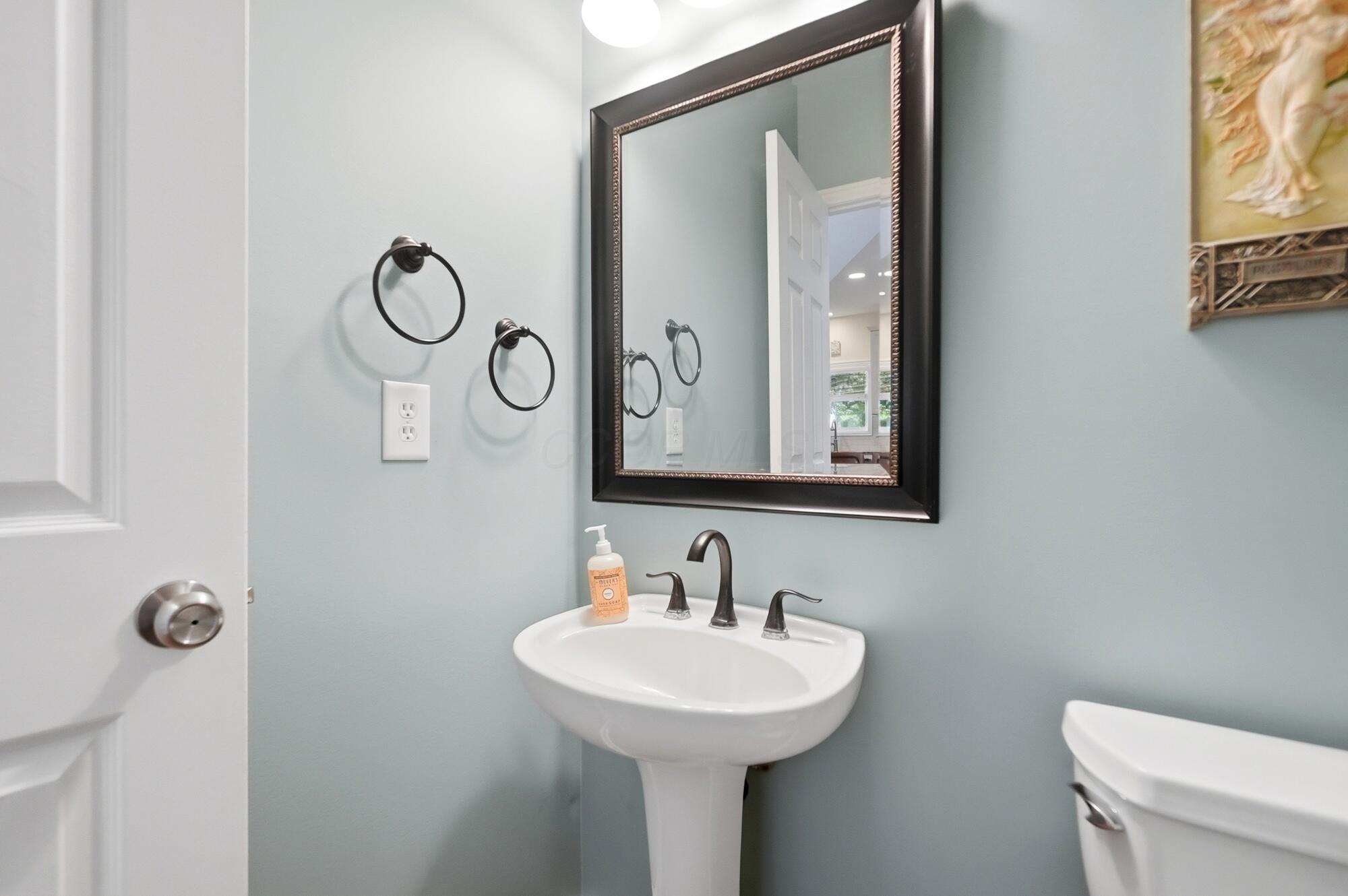 4784 Brittonhurst Drive Property Photo 32