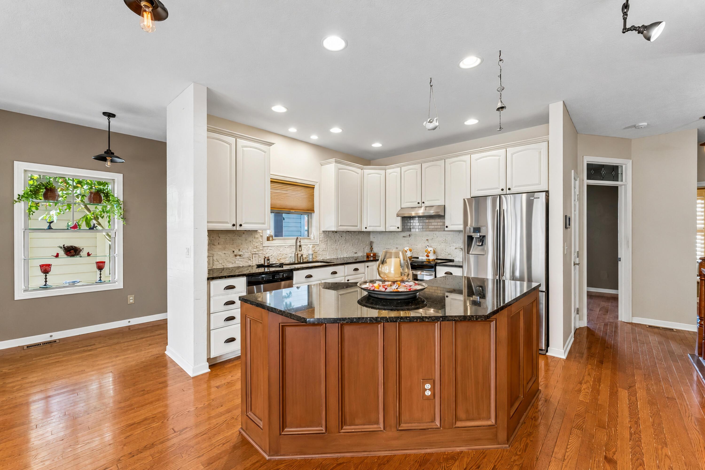 1119 Cross Creeks Ridge Property Photo 11