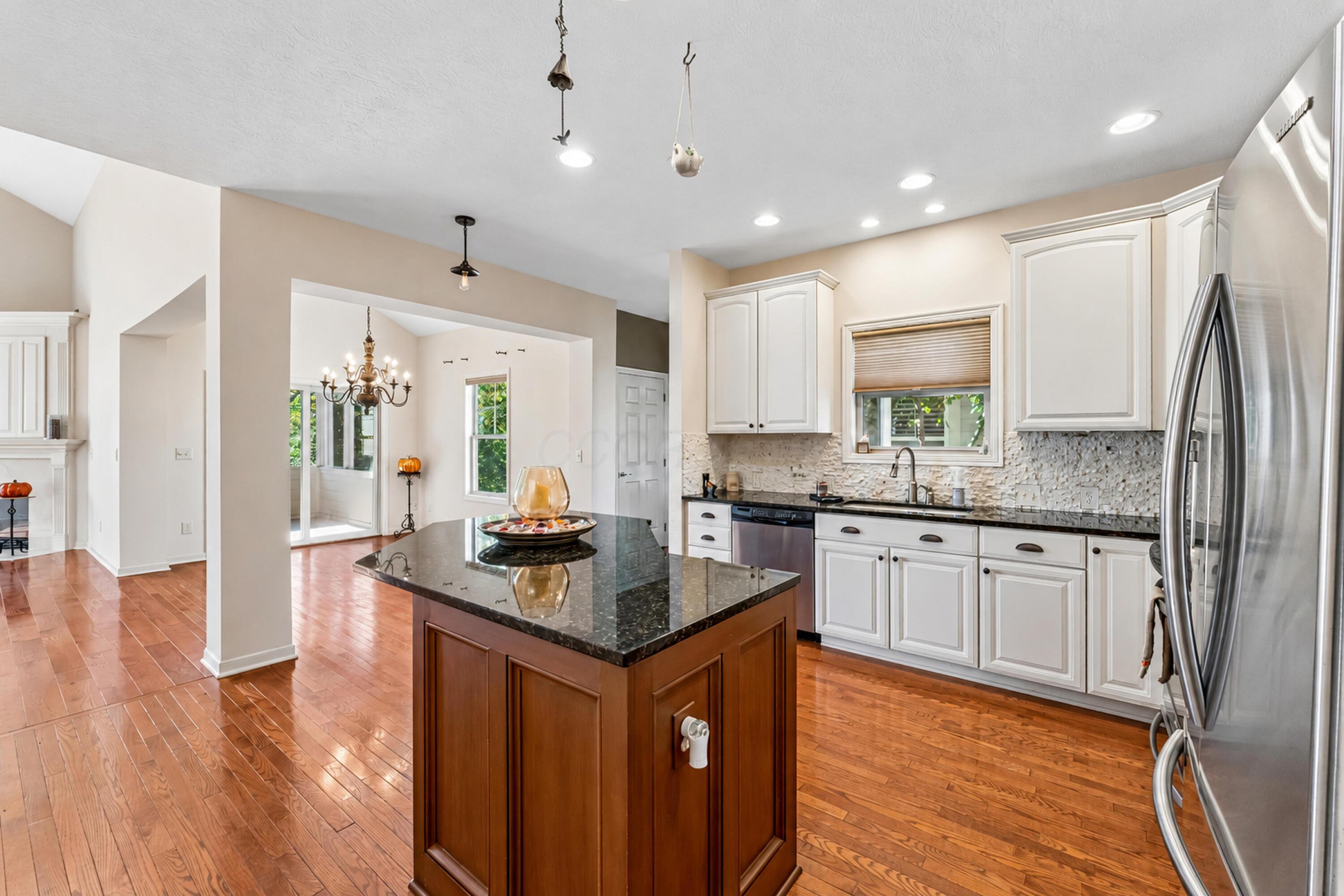 1119 Cross Creeks Ridge Property Photo 12
