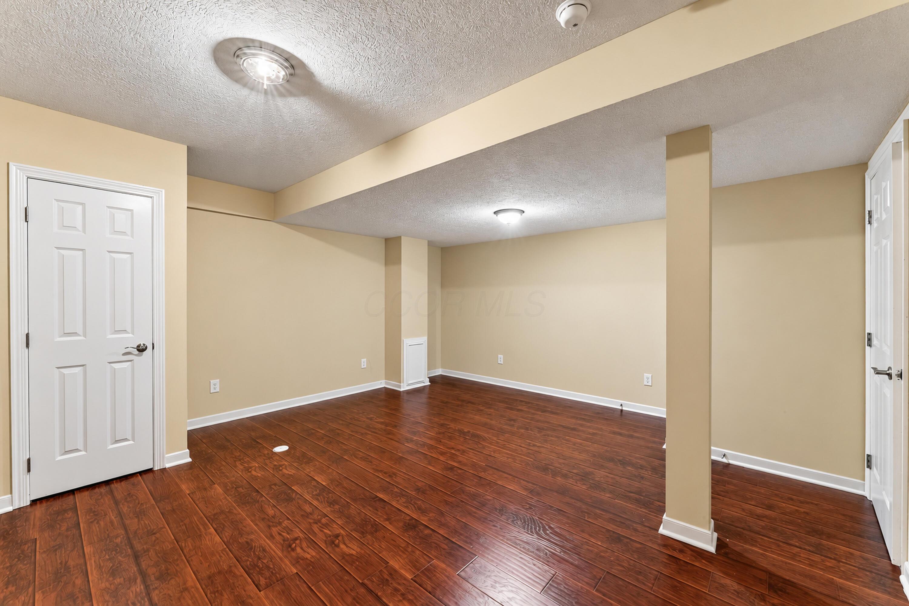 1119 Cross Creeks Ridge Property Photo 28