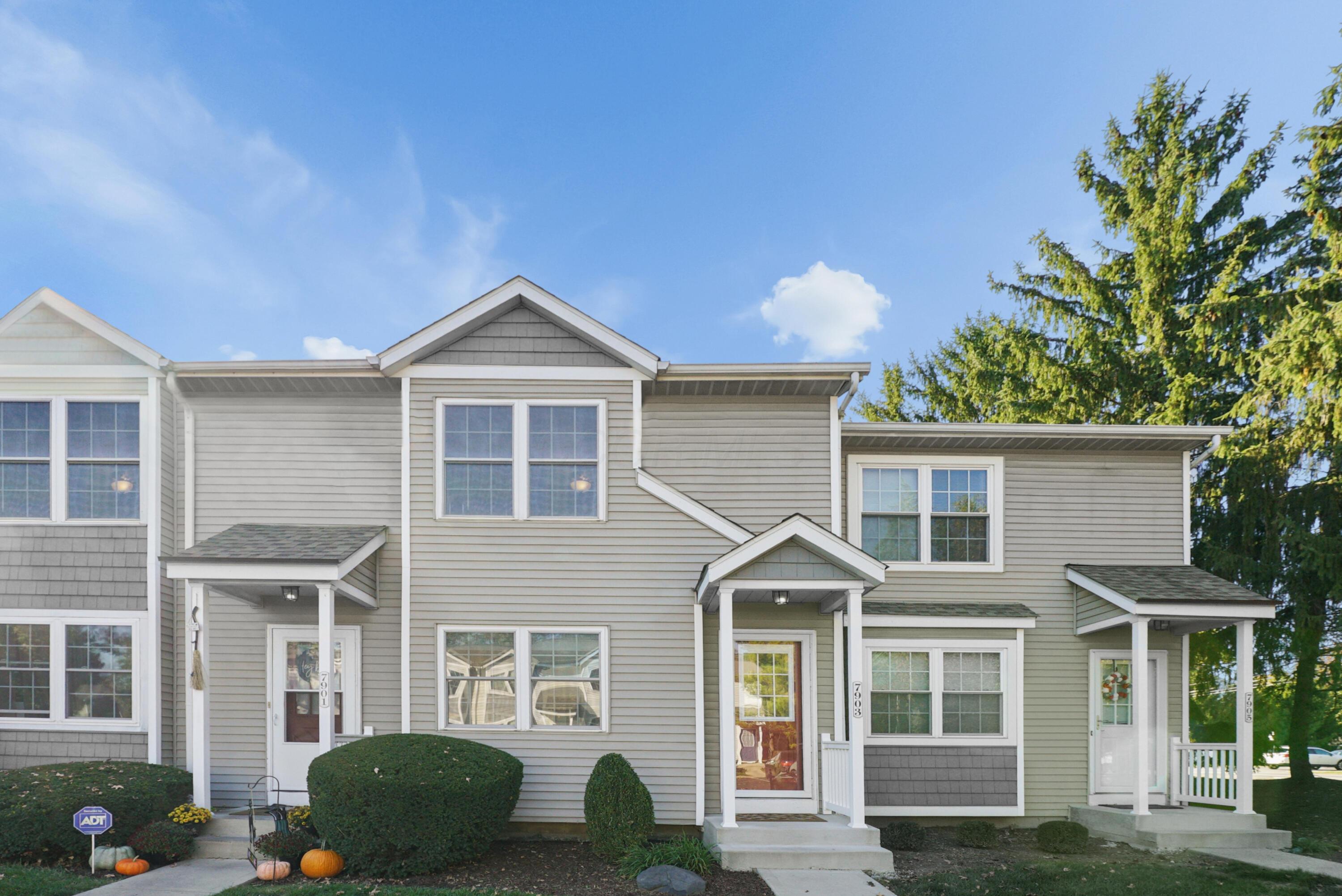 7903 Tuxford Court, 1e Property Photo 1