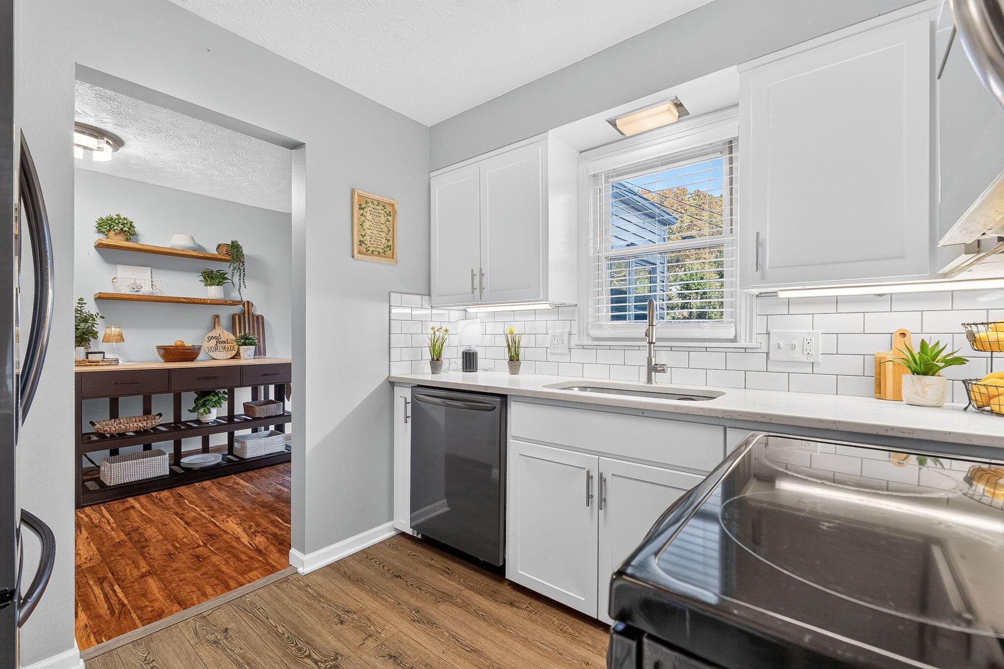 202 Deland Avenue Property Photo 11