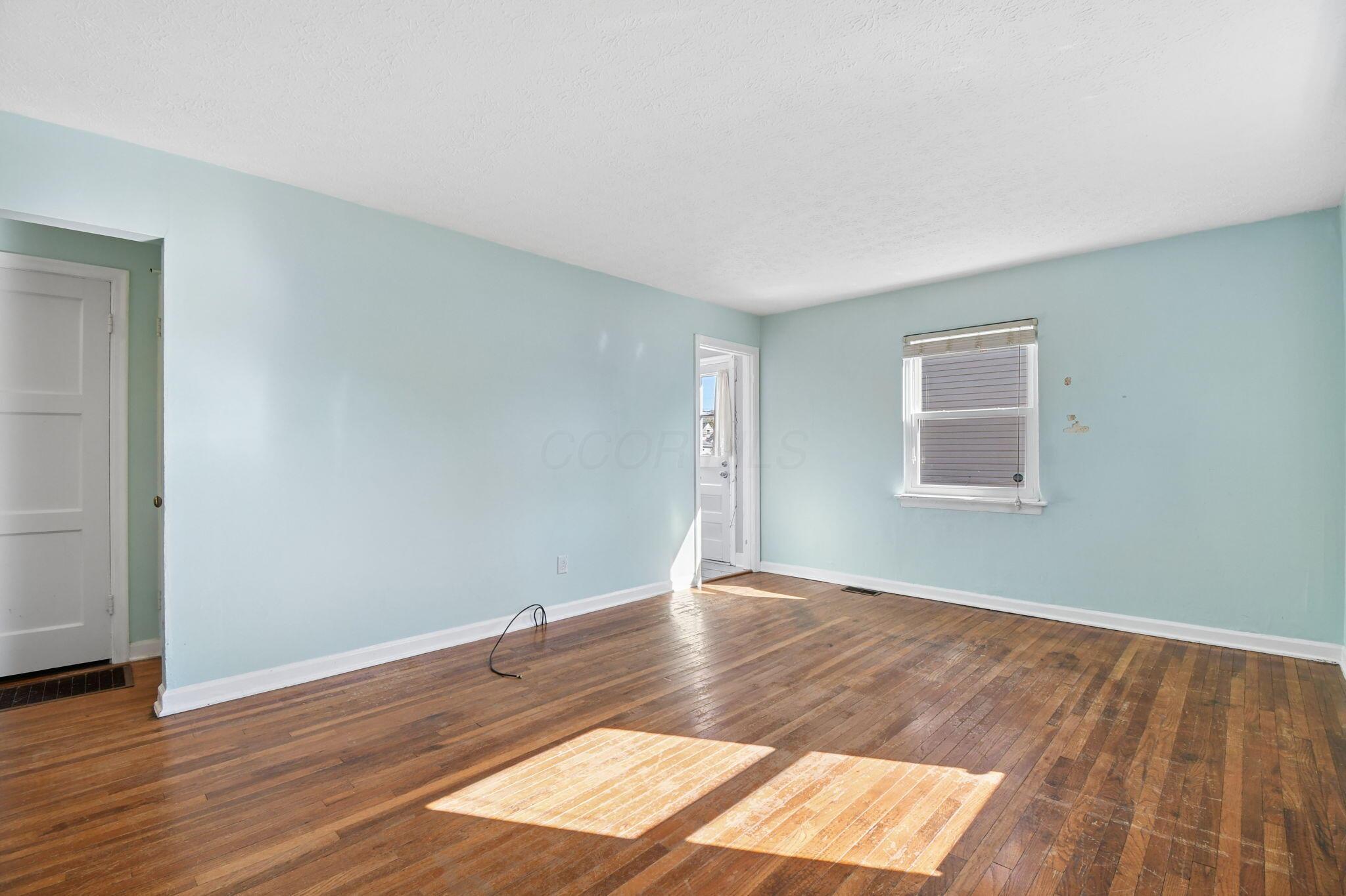 814 E Brighton Road Property Photo 7
