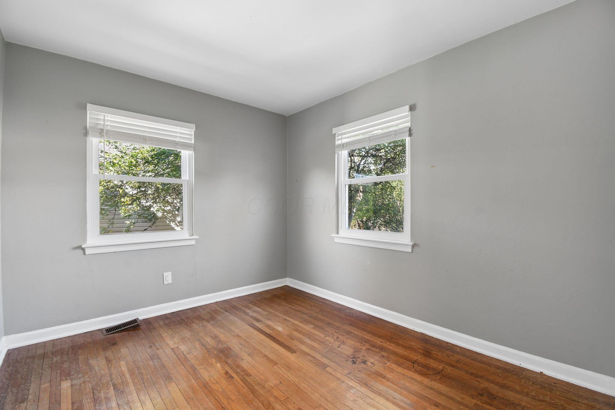 814 E Brighton Road Property Photo 18