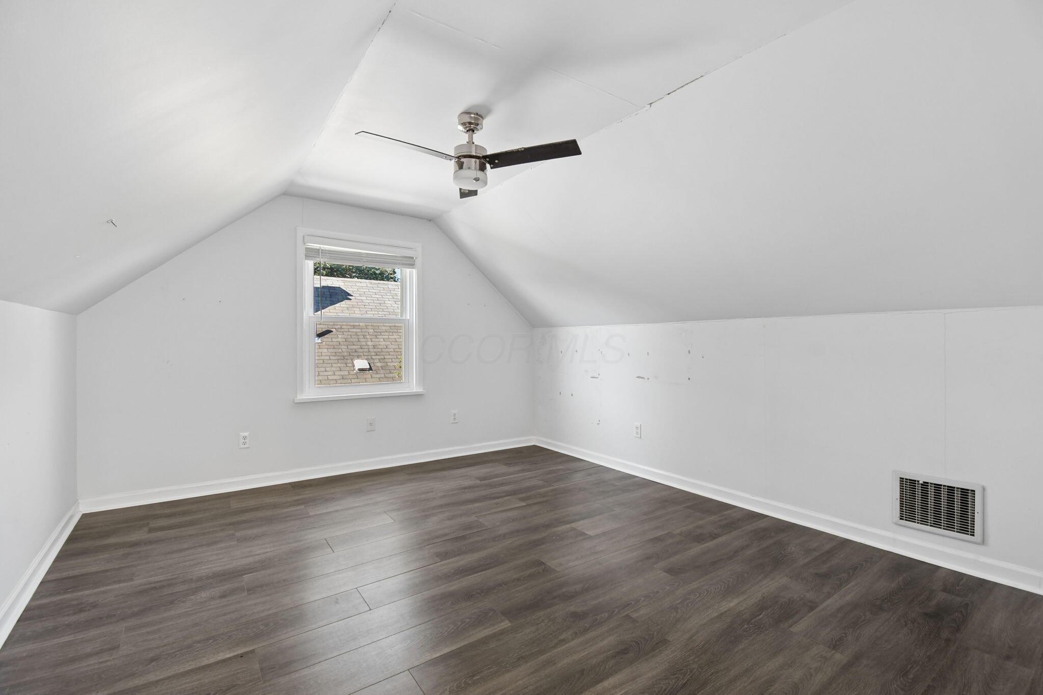 814 E Brighton Road Property Photo 22