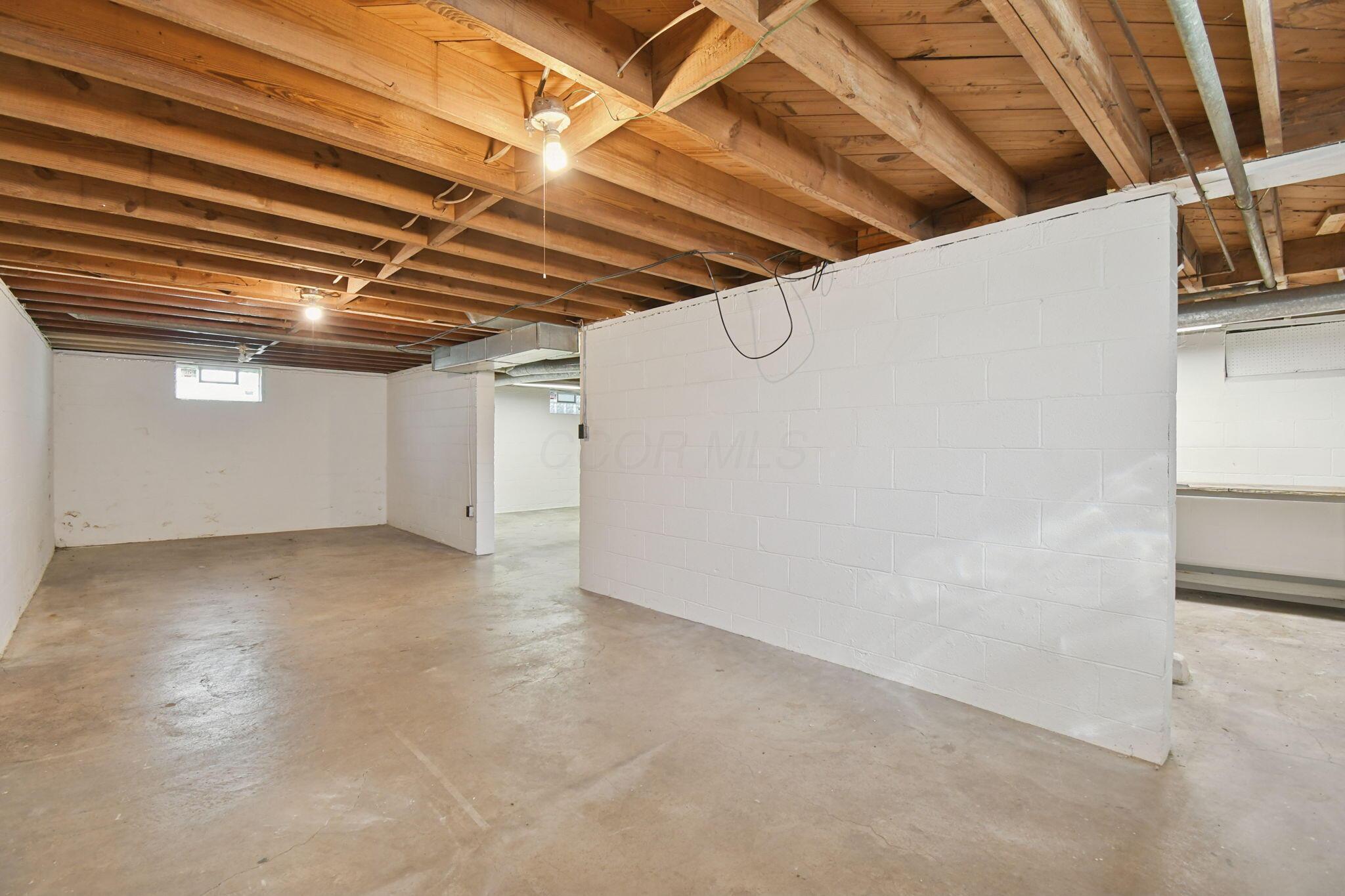 814 E Brighton Road Property Photo 27