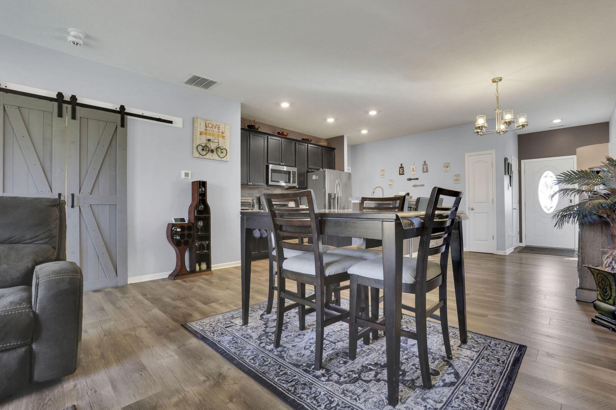 5412 Rohden Drive Property Photo 10