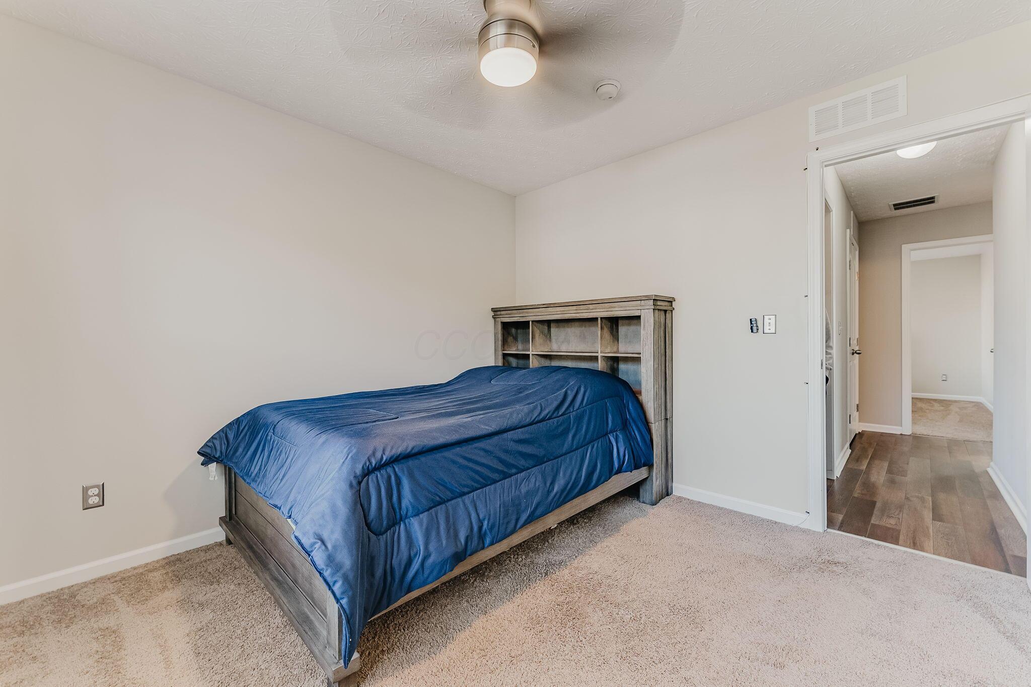 5947 Fultonham Drive Property Photo 18