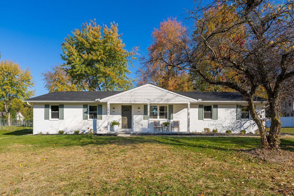 104 Woodbridge Place Property Photo 1