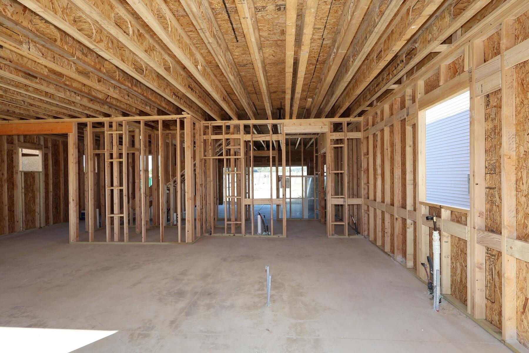 1039 Dawsons Drive Property Photo 2